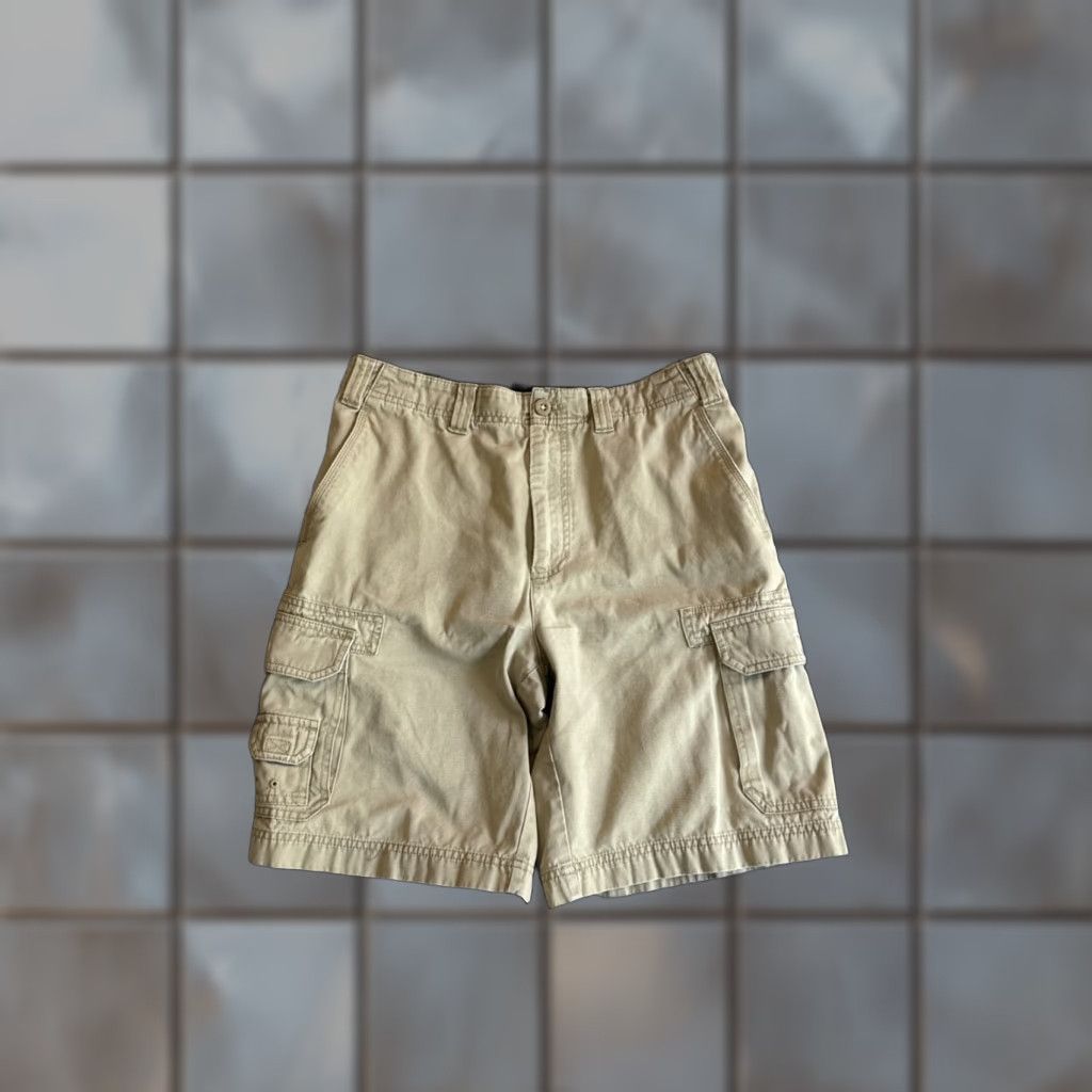 Izod VINTAGE Izod Men's Cargo Shorts 32 Tan Beige Multi Pocket Hip Hop Casual 00's Y2K Pockets Mens Size US 32 / EU 48 - 1 Thumbnail