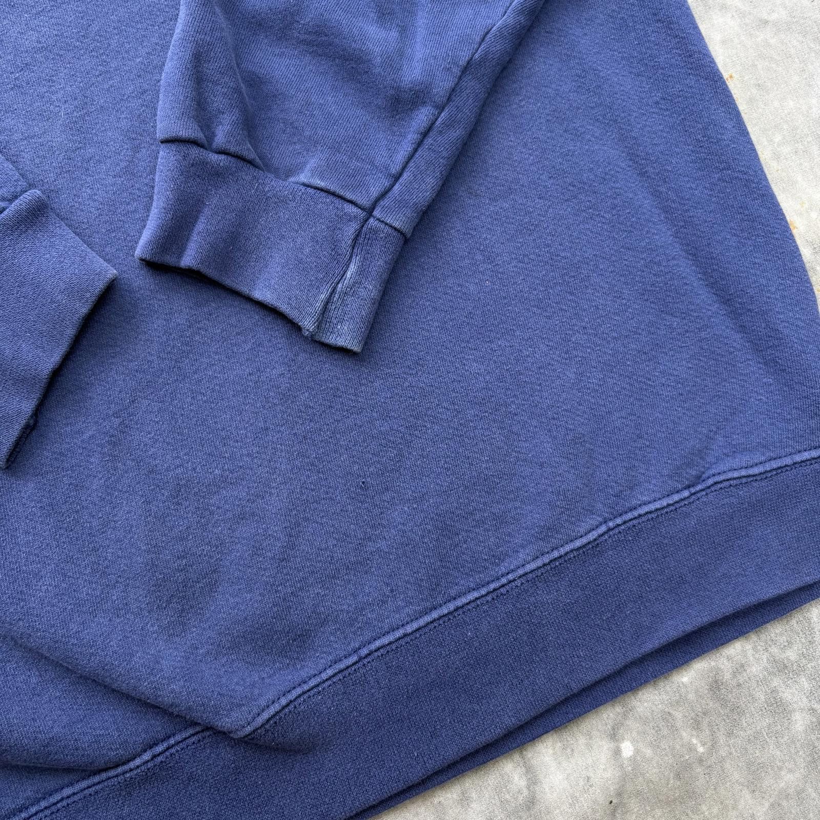 Nike Vintage 90s Blue Nike Embroidered Sportswear Sweatshirt Size US L / EU 52-54 / 3 - 5 Thumbnail