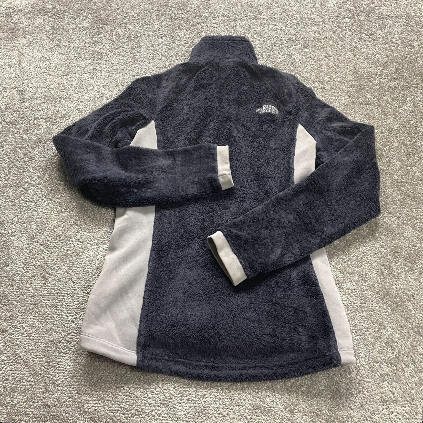 The North Face The North Face Jacket Women XS The North Face Osito C663 Fleece Mid-Length Long Sleeve Zip Pocket Blue White Full Zip Size XS / US 0-2 / IT 36-38 - 2 Thumbnail
