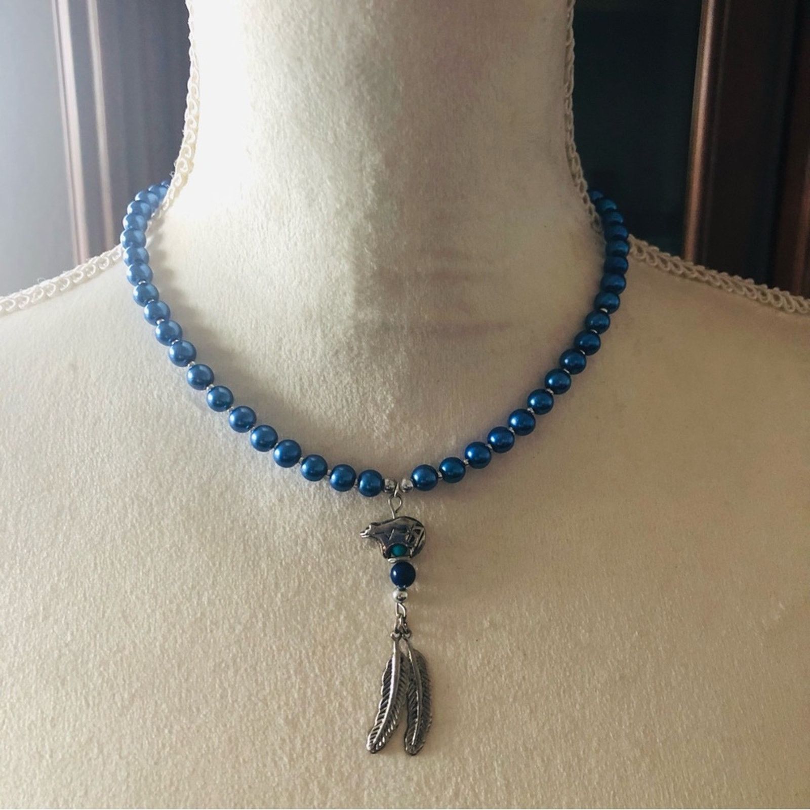 Handmade Handcrafted repurpose southwest bear feather Pearl necklace Size ONE SIZE - 3 Thumbnail