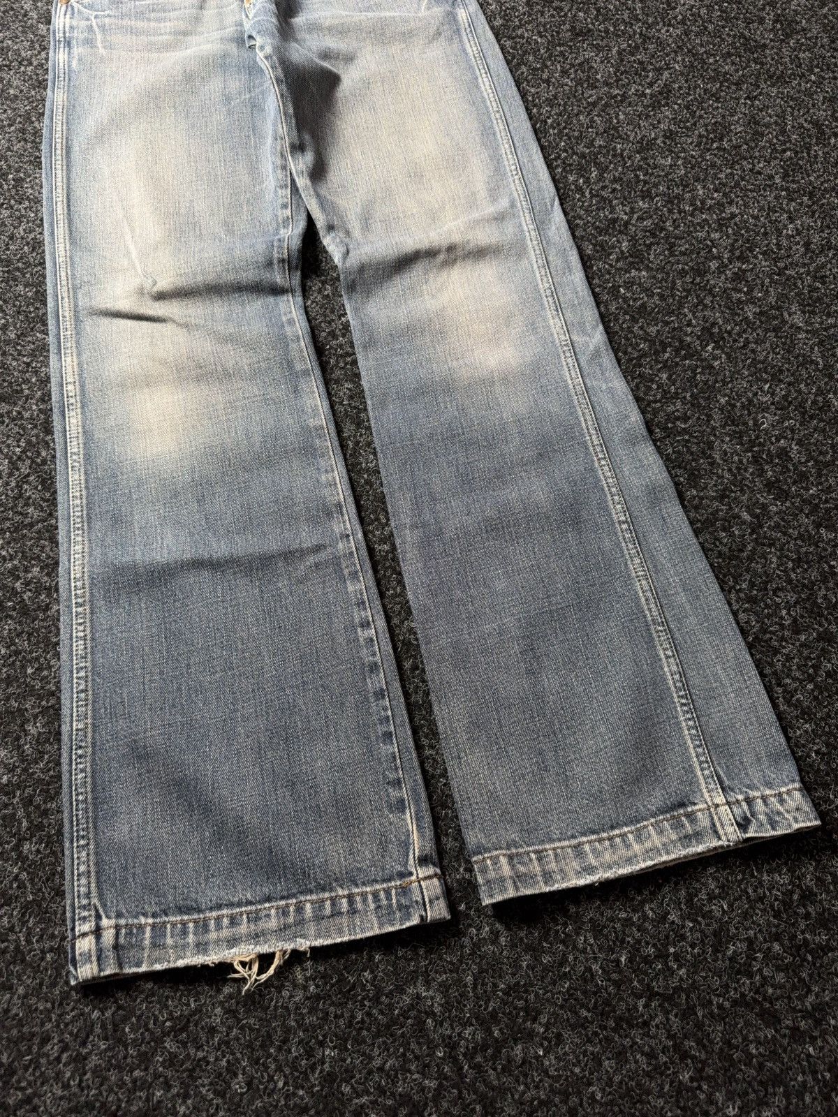 Wrangler Archive 90s Wrangler DAYTON Distressed Faded Bootcut Jeans Size US 32 / EU 48 - 5 Thumbnail