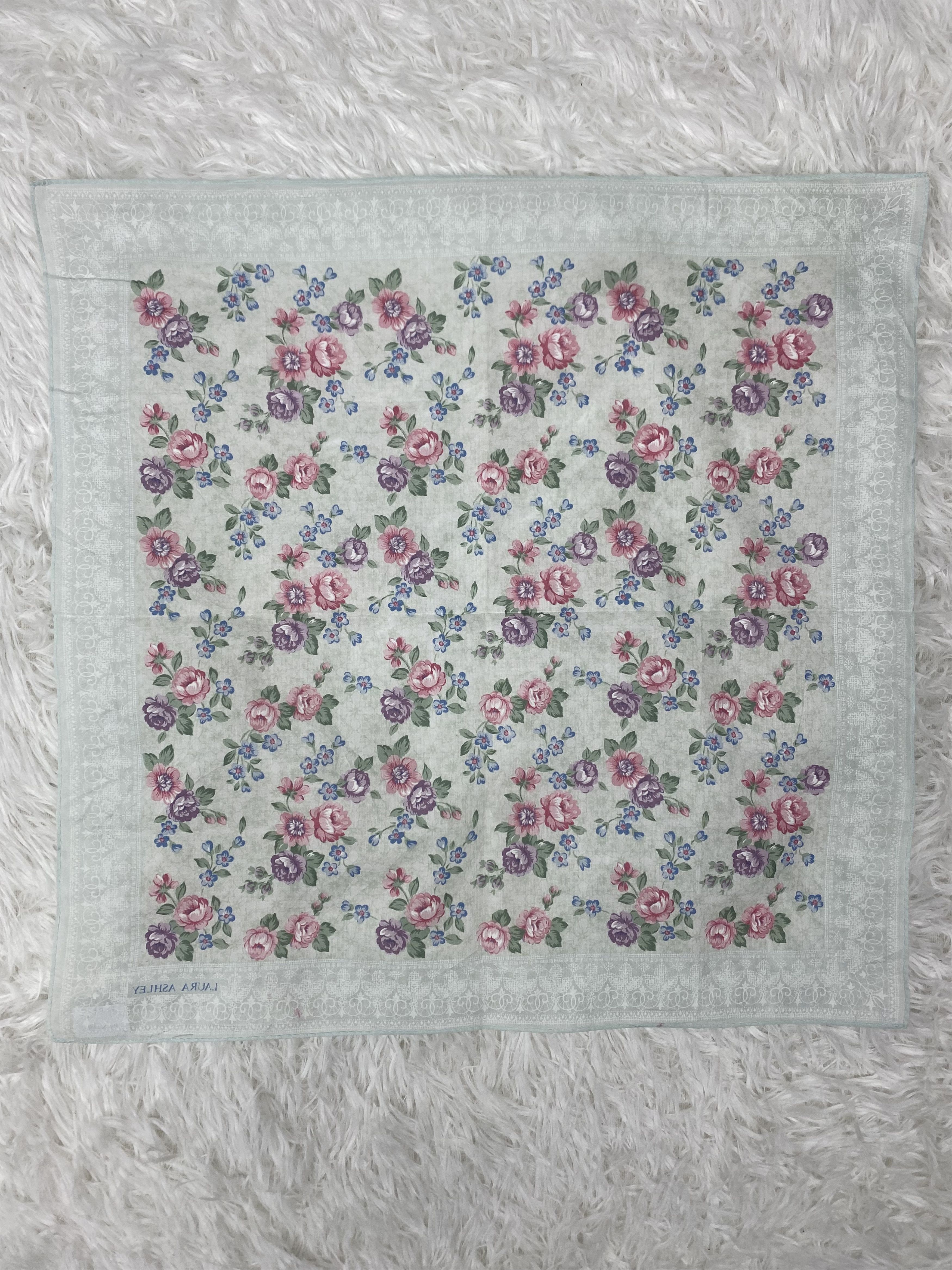 Designer × Vintage Vintage Laura Ashley Handkerchief Neckerchief PH0725 Size ONE SIZE - 4 Thumbnail