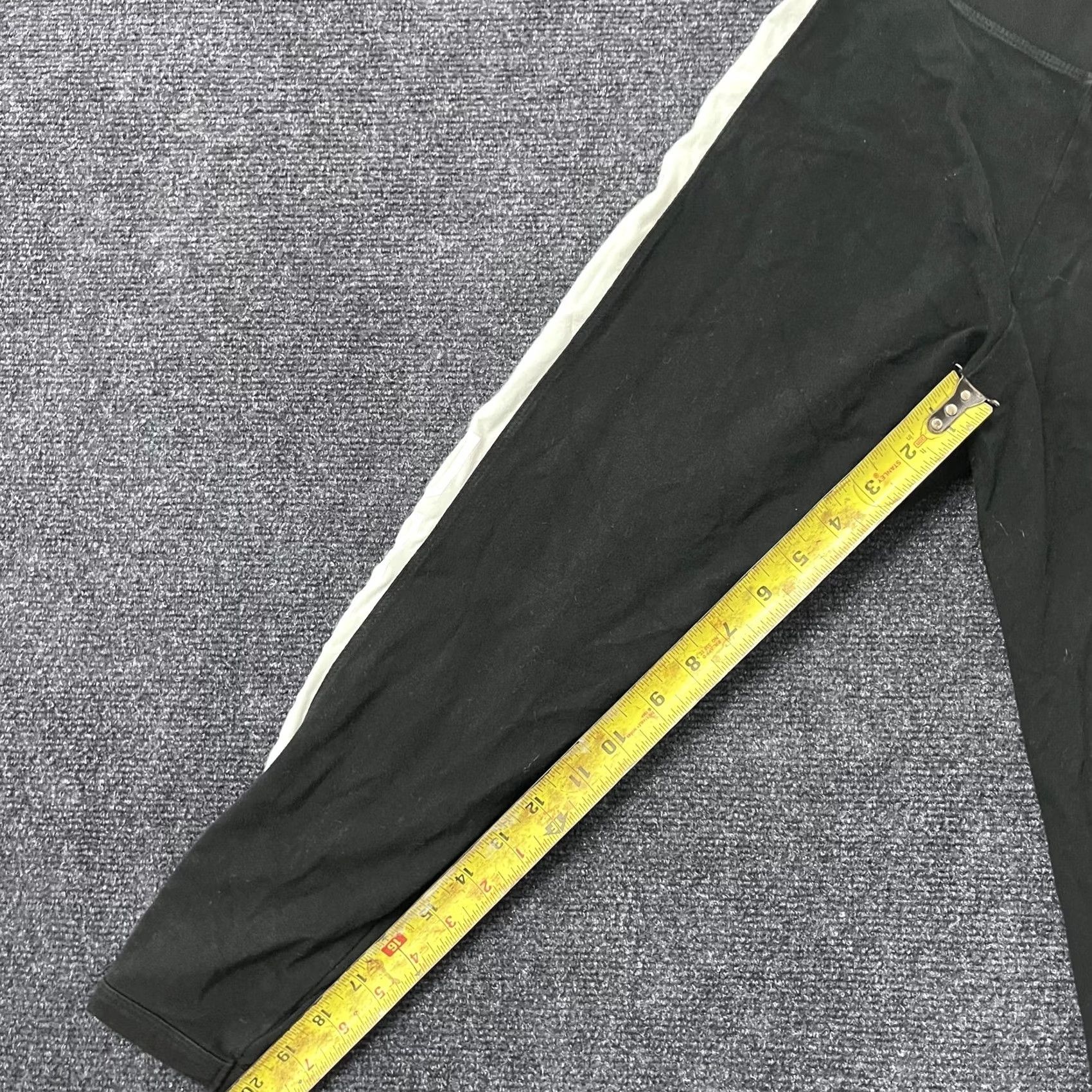 Pinko VINTAGE? No. Size 32" / US 10 / IT 46 - 7 Thumbnail