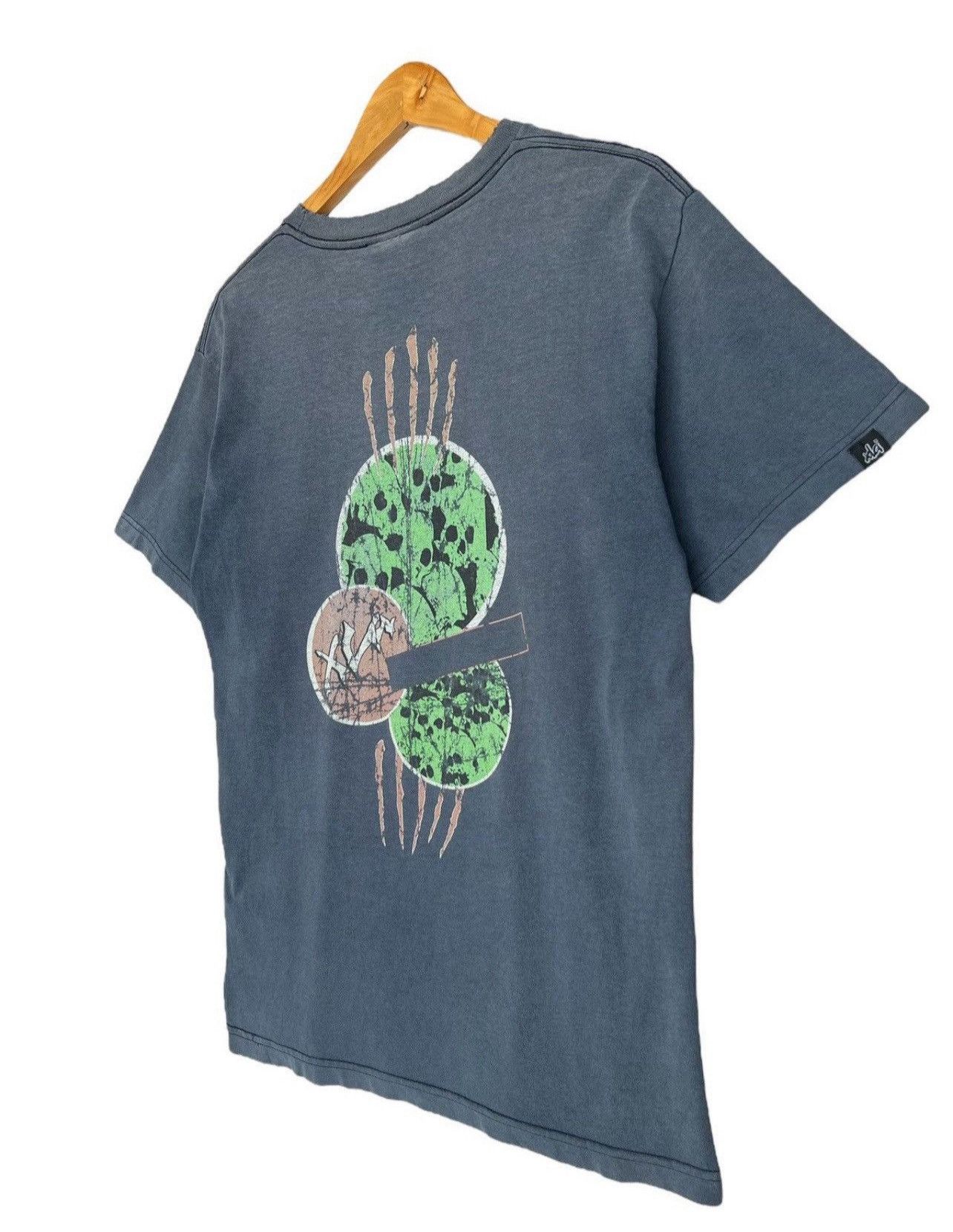 X-LARGE Rare 💥Vintage 90s XLarge Skate Distressed Sun Faded Tee Size US M / EU 48-50 / 2 - 4 Thumbnail