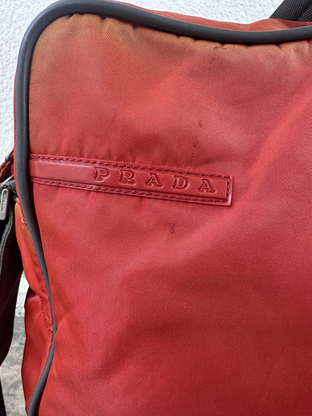 Prada Vtg Prada sport red nylon hand bag sun fadep Size ONE SIZE - 11 Thumbnail