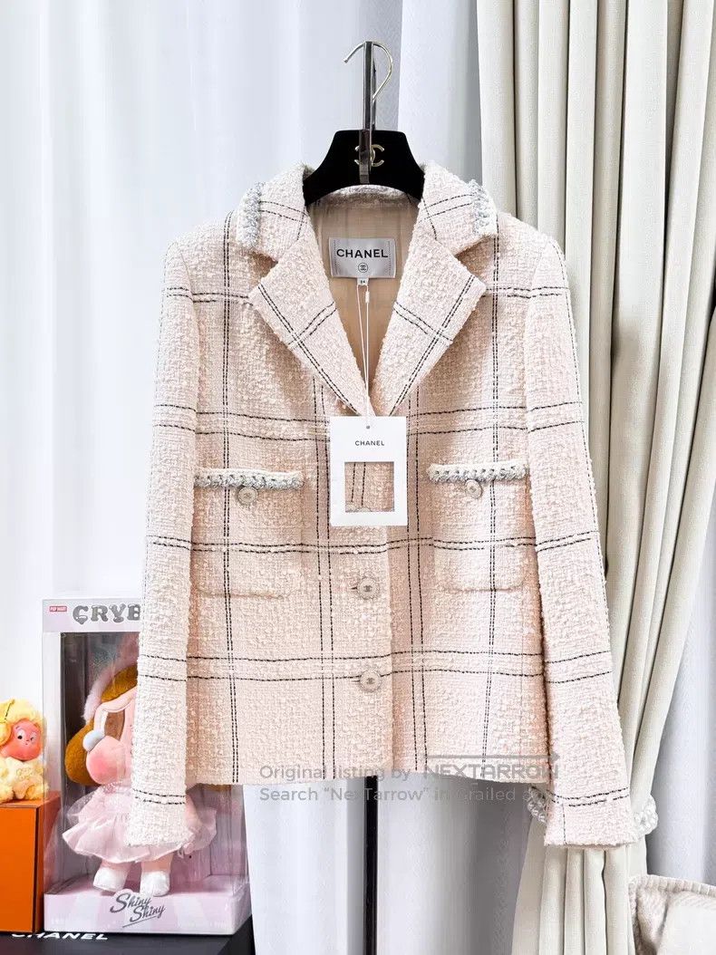 Chanel Chanel Silver silk plaid tweed long-sleeved jacket Size XXS / US 00 / IT 34 - 1 Thumbnail