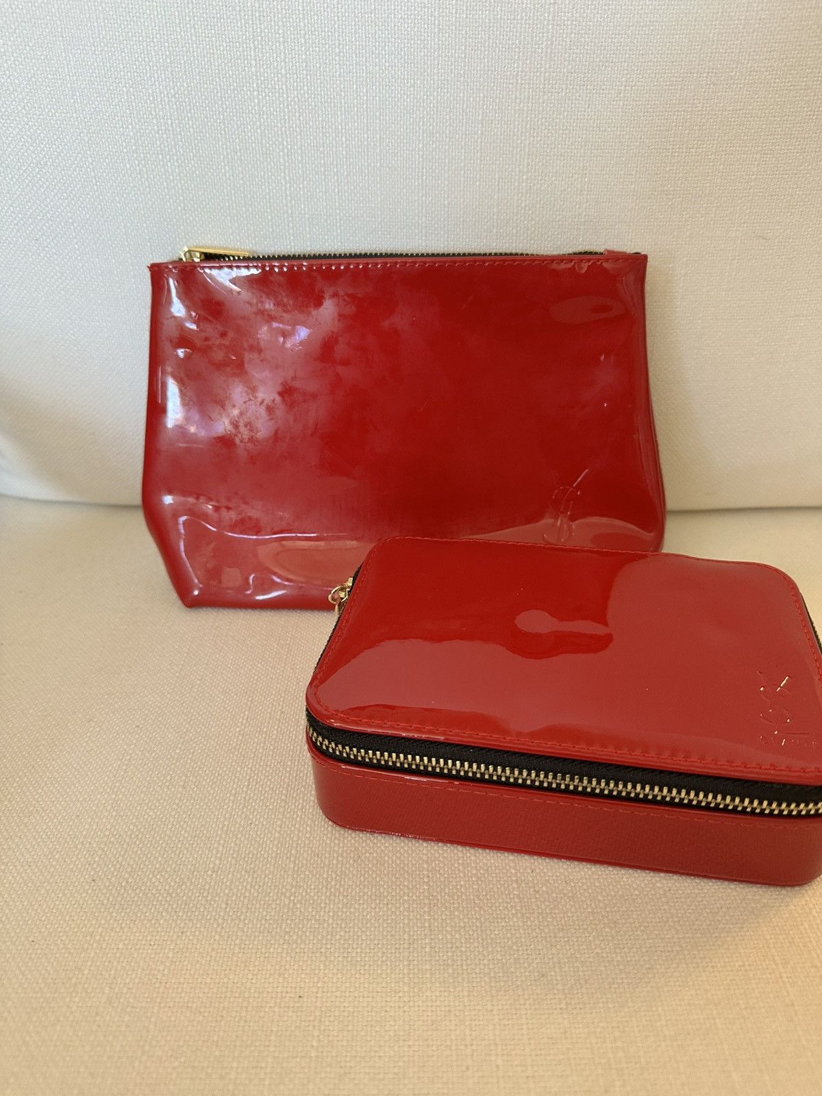YVES Saint Laurent YSL Beauty Red Faux Patent Leather Makeup Cosmetics Bag &box, Women's