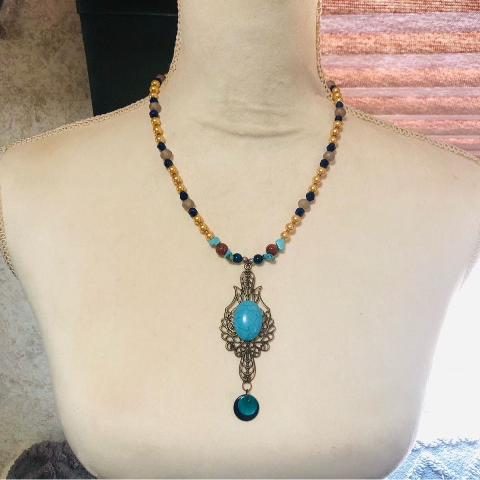 Handmade Handcrafted howlite filigree pendant beaded necklace Size ONE SIZE - 3 Thumbnail