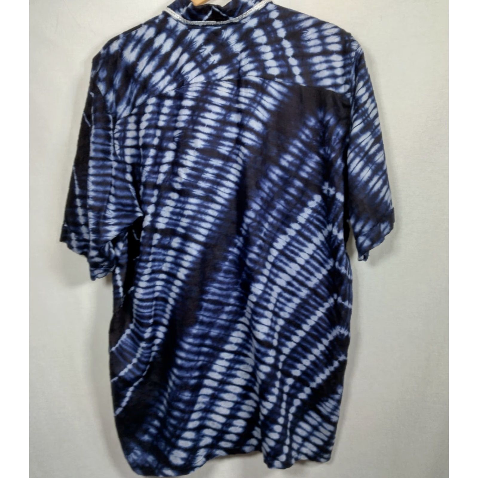 MadeMe VINTAGE Homemade Tie Dye Shirt XL Button Up Blue White Silver Metallic Hippie READ Size US XL / EU 56 / 4 - 2 Thumbnail