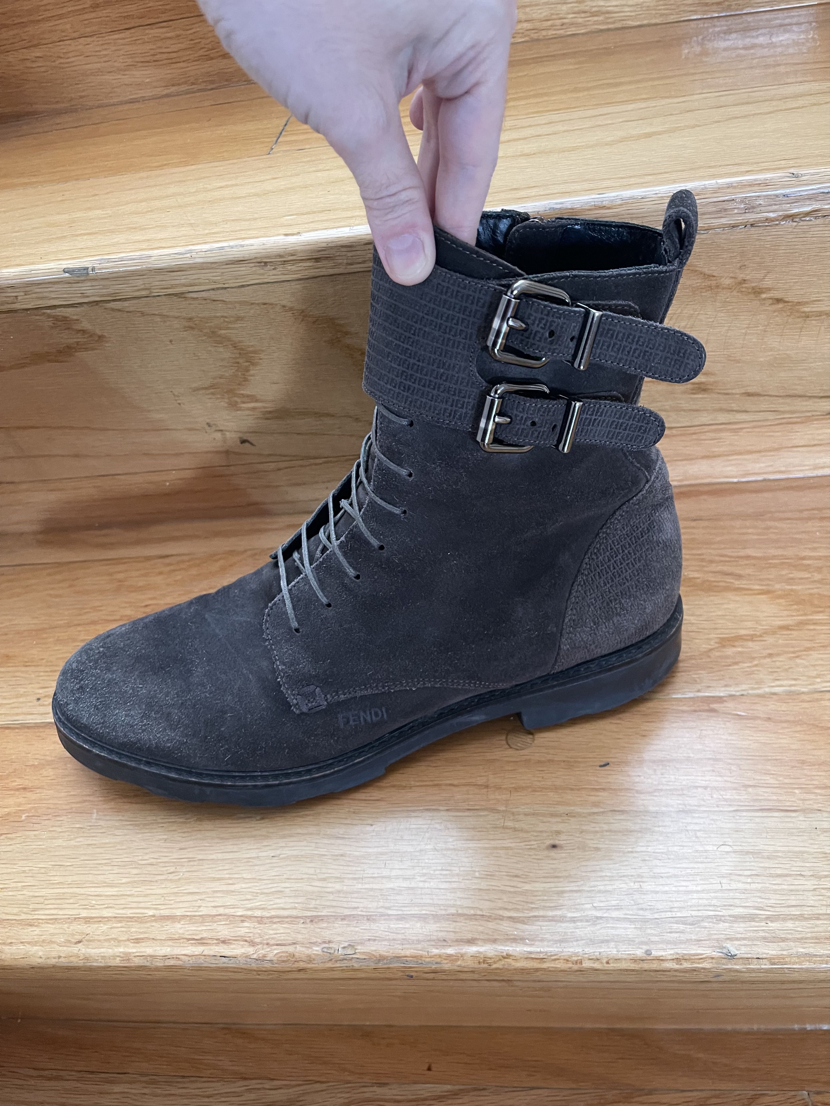 Fendi last price Fendi Suede Boots Size US 10 / EU 43 - 1 Thumbnail