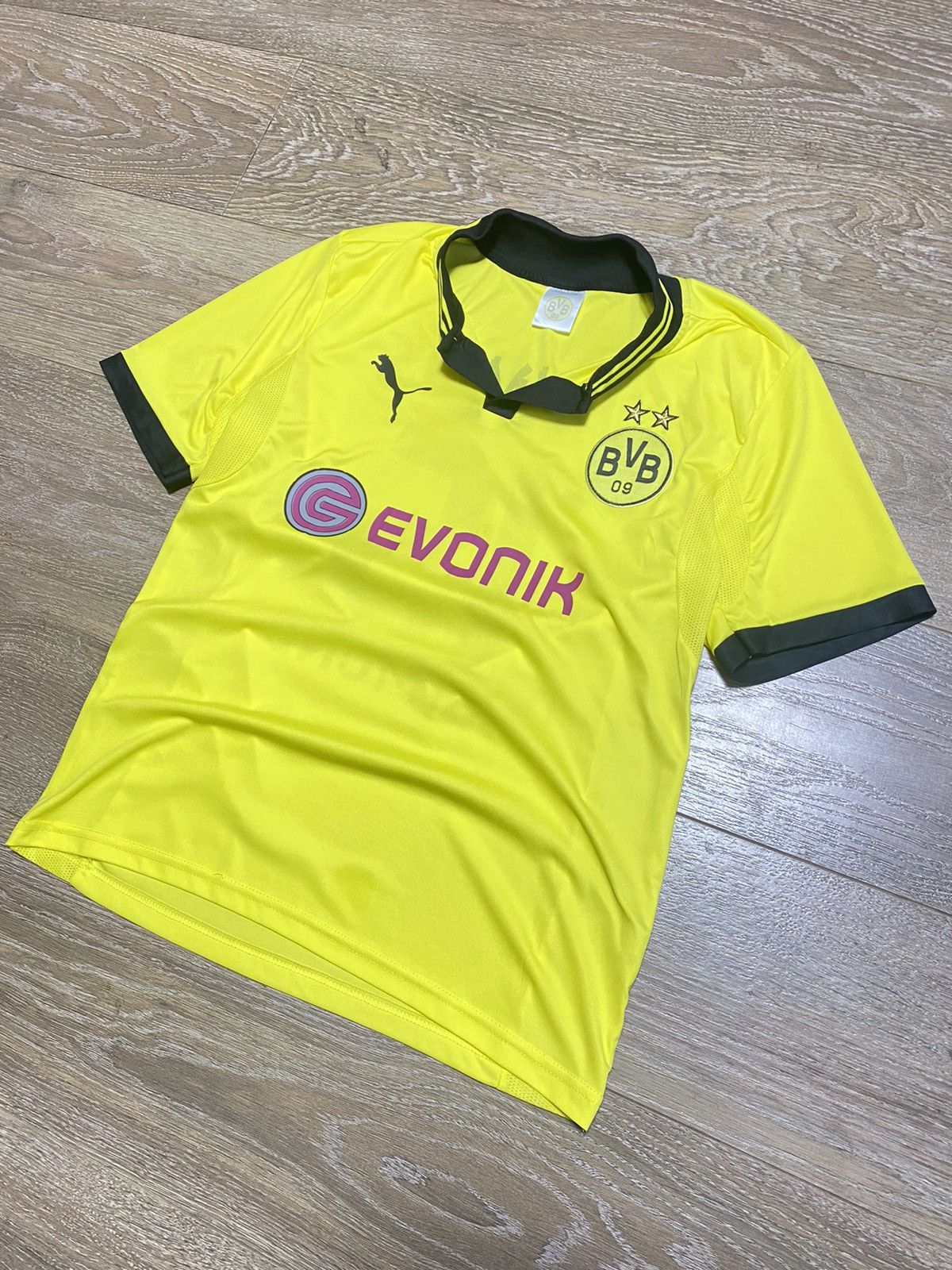 Puma Vintage FC BORUSSIA DORTMUND 2012/13 Puma Mats Hummels #15 Size US S / EU 44-46 / 1 - 8 Thumbnail