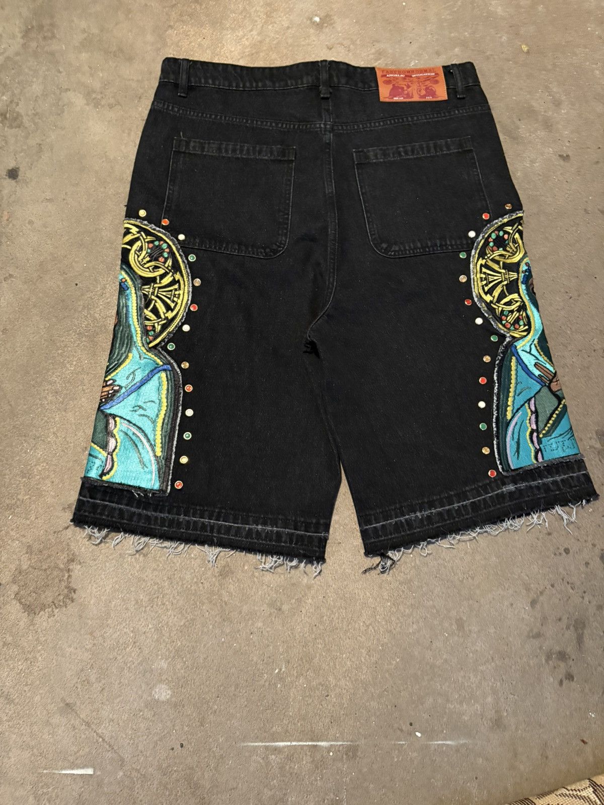 Other Black Virgin Mary Jorts Size US 36 / EU 52 - 2 Thumbnail