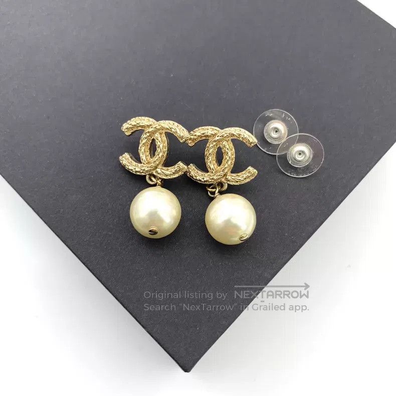Chanel Chanel Gold double C pearl pendant earrings Size ONE SIZE - 5 Thumbnail
