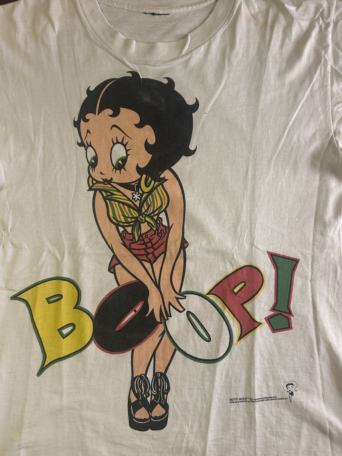 Vintage Vintage Betty Boop There It Is! Graphic T-Shirt White Men's Size US L / EU 52-54 / 3 - 2 Thumbnail