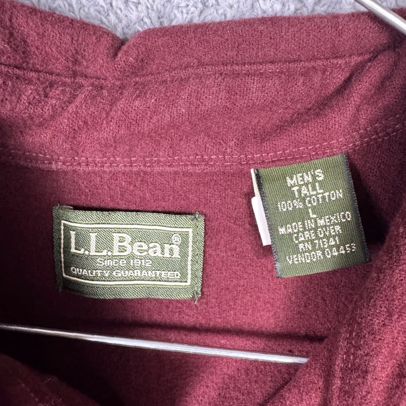 Vintage LL Bean Chamois Shirt Mens LT Tall Soft Flannel Heavyweight Cotton 90s Red Shirt Mens LT Tall Red 90s LL Bean Chamois Shirt Size US L / EU 52-54 / 3 - 7 Thumbnail
