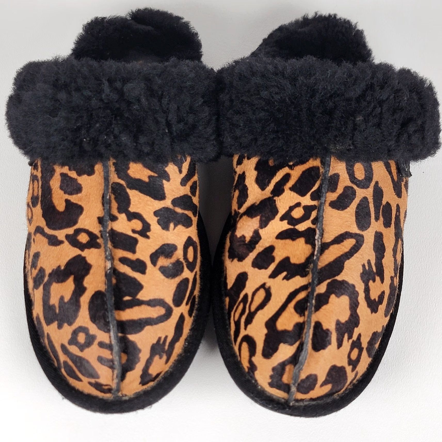 Ugg UGG Scuffette ll panther print slippers Size 8 Size 28" / US 6 / IT 42 - 2 Thumbnail
