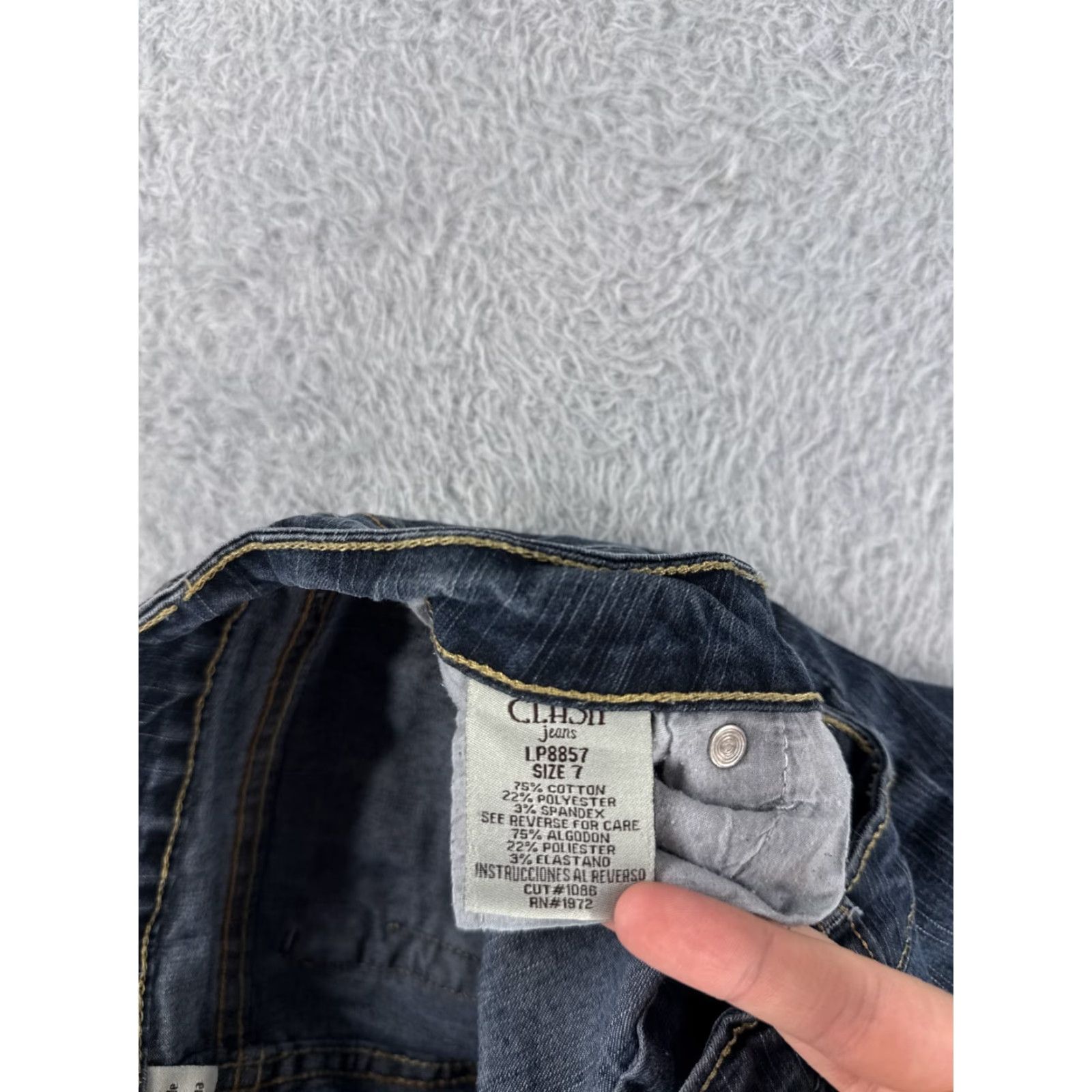 Vintage Vintage Clash Womens Jeans Bootcut Low Rise Blue Denim Embroidered Stretch 28x28 Size 28" / US 6 / IT 42 - 7 Thumbnail