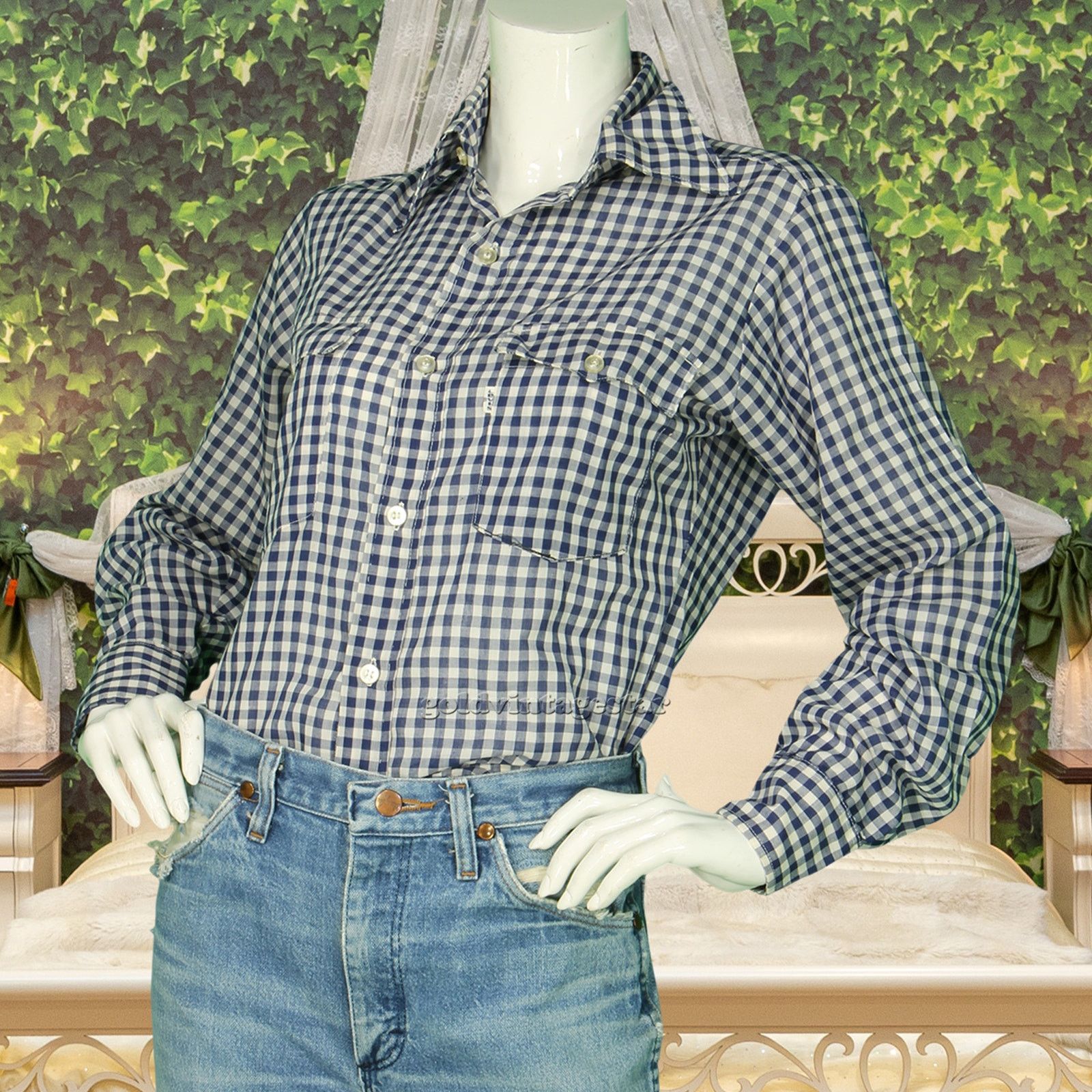 Other 70s Vintage Levi's Cowgirl Boho Mod Hippie White Tab Shirt Size S / US 4 / IT 40 - 1 Thumbnail