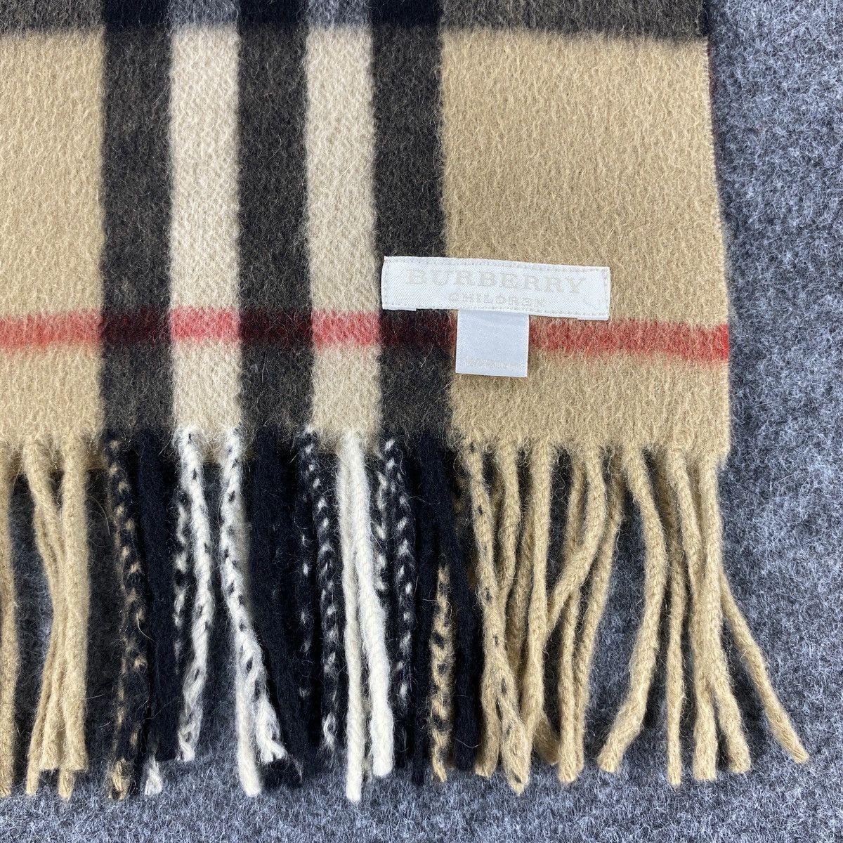 Burberry Burberry Children Scarf # Muffler # Neckwear # D640 Size ONE SIZE - 3 Thumbnail