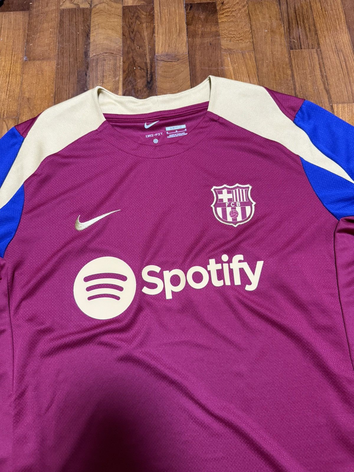 Nike Nike Barcelona FC Strike Training 2023/2024 Spotify Jersey Size US M / EU 48-50 / 2 - 1 Thumbnail