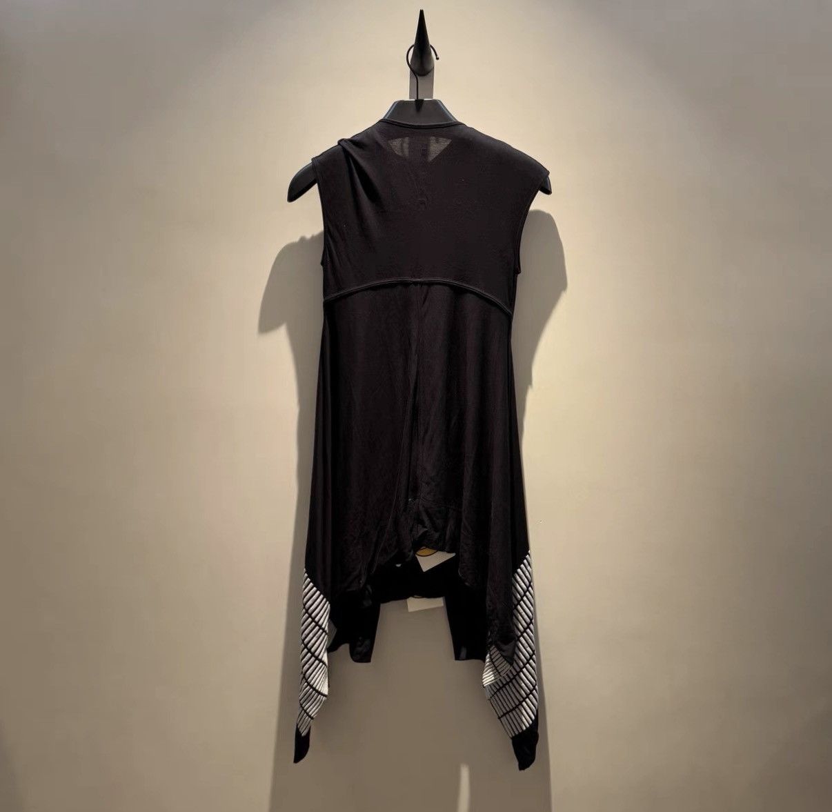 Rick Owens Rick Owens Special Line Vest with Detachable Shawl/Cape Size M / US 6-8 / IT 42-44 - 3 Thumbnail