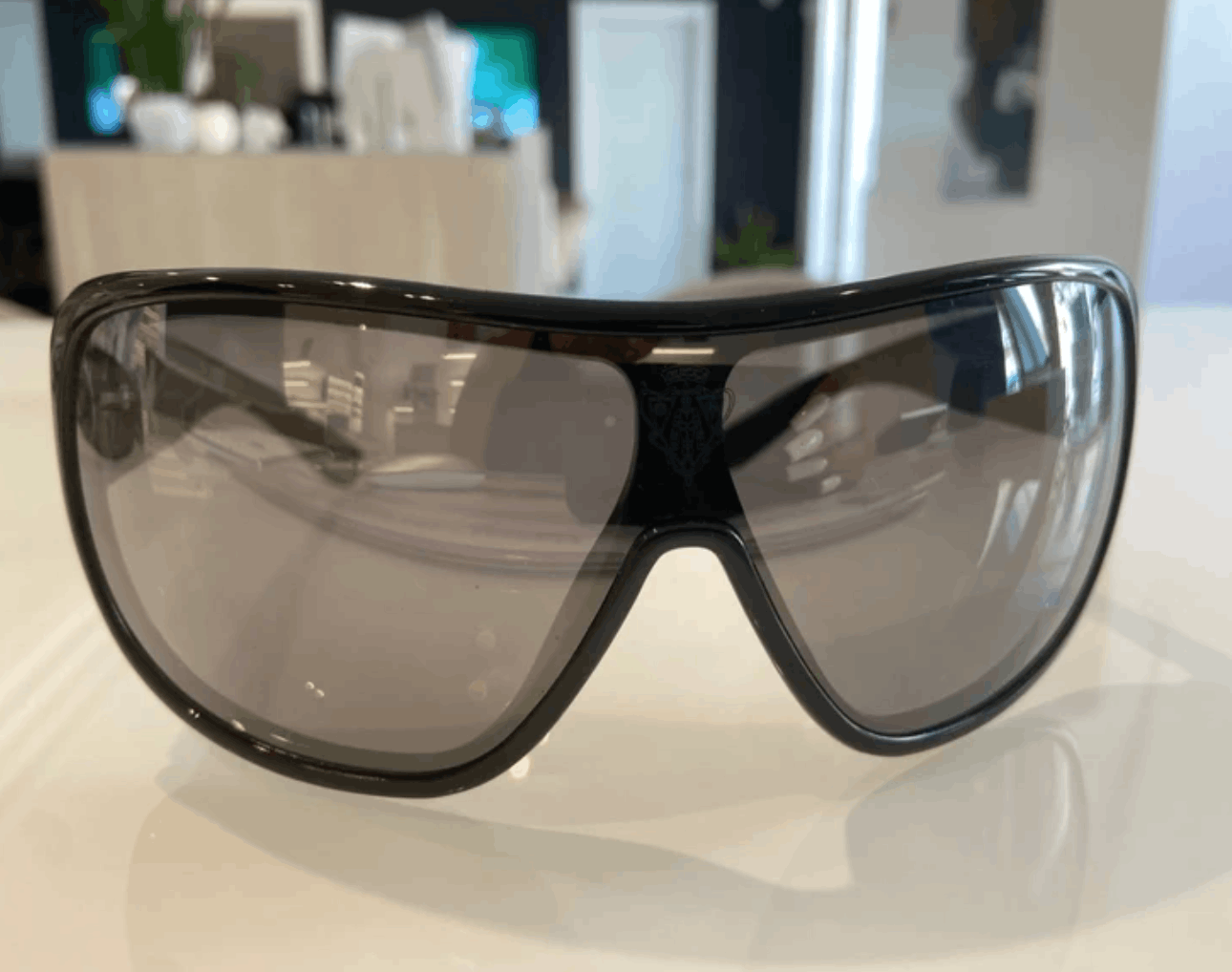 Gucci Gucci Sunglasses 🇺🇸 TAX FREE GG1581 Mask Shield Sport Bike Size ONE SIZE - 3 Thumbnail