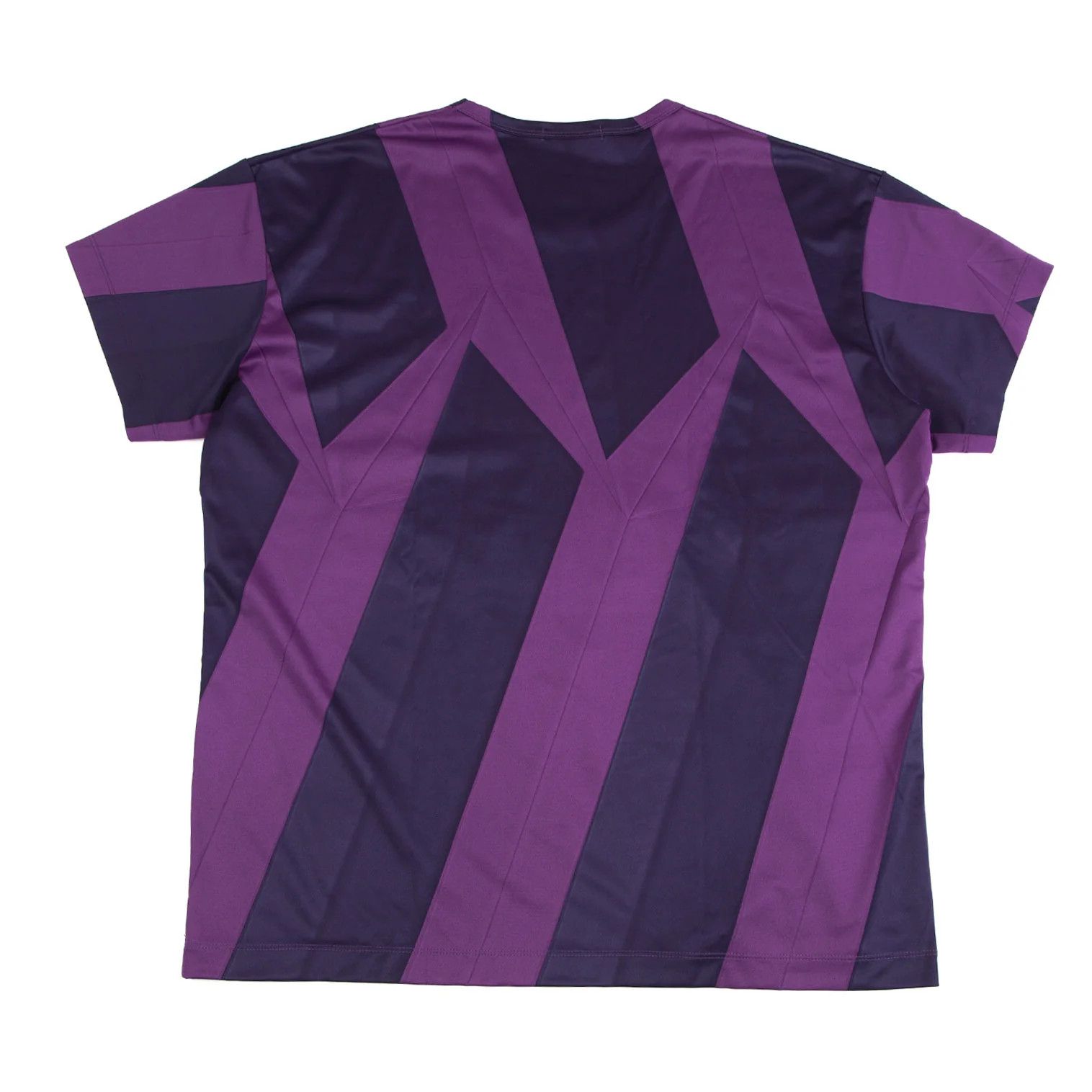 Issey Miyake Shape Print Pleats T-Shirt in Purple Size US XL / EU 56 / 4 - 8 Thumbnail