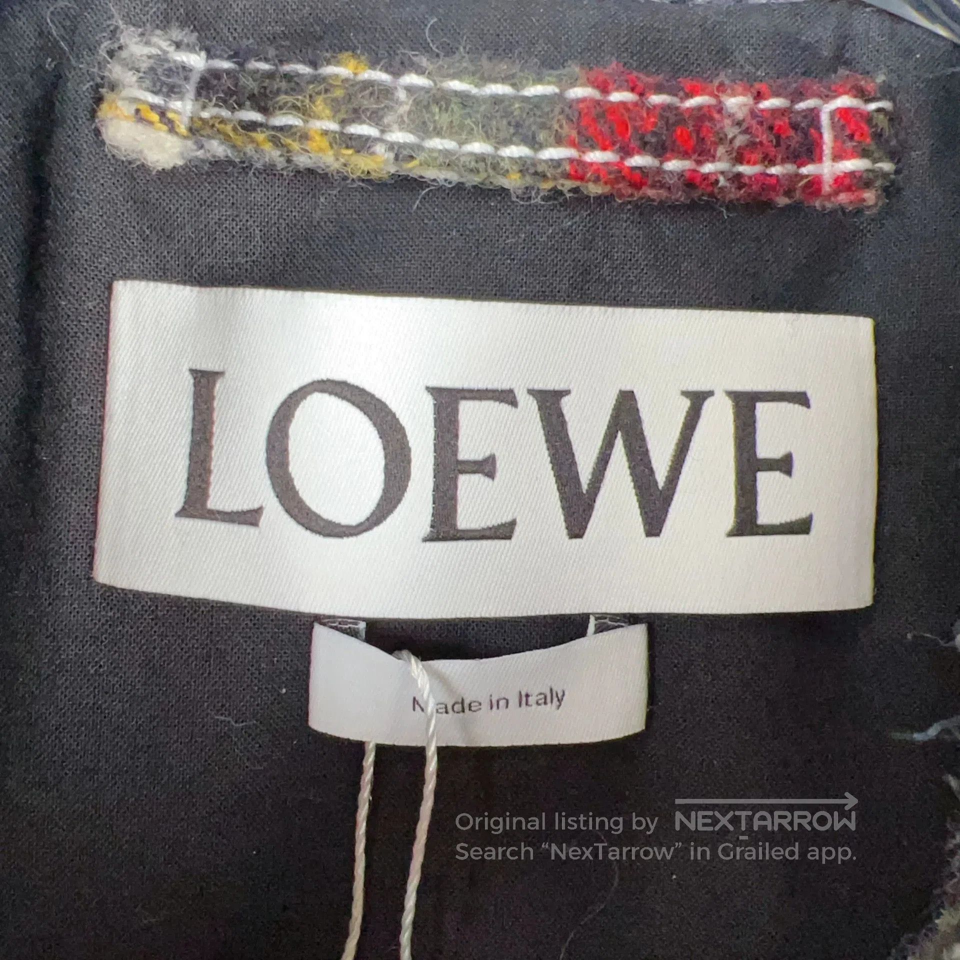 Loewe plaid short jacket with contrasting colors. Size US L / EU 52-54 / 3 - 3 Thumbnail
