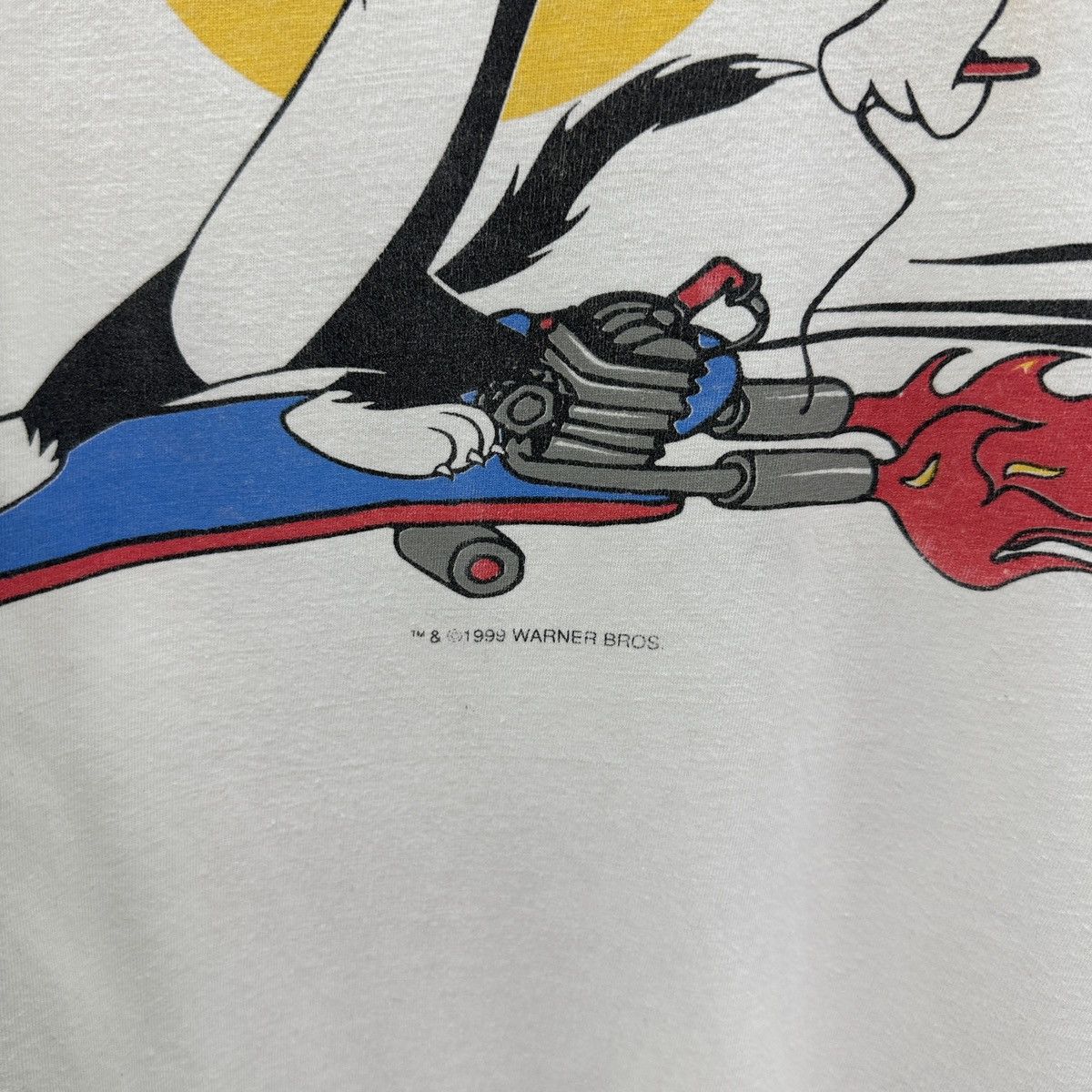 Vintage Vintage 90s Warner Bros Sylvester Looney Tunes skate tee y2k Size US S / EU 44-46 / 1 - 5 Thumbnail