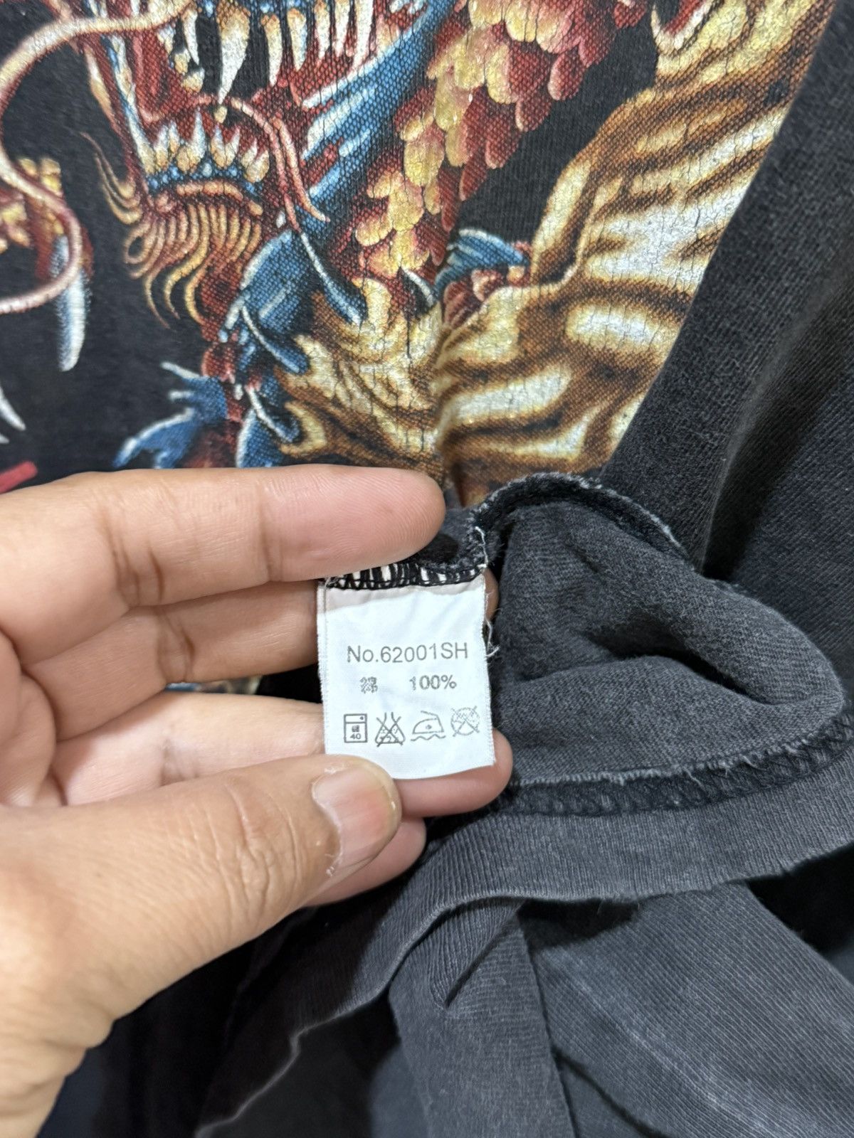 Japanese Brand Thrashed Vintage Cross Key Japan Art Sukajan Backhit Faded Size US XXL / EU 58 / 5 - 13 Thumbnail