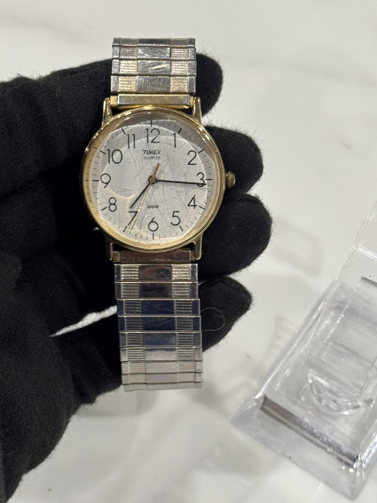 Timex Vintage Timex LA Cell Quartz Analog Men's Watch Size 36 - 6 Thumbnail
