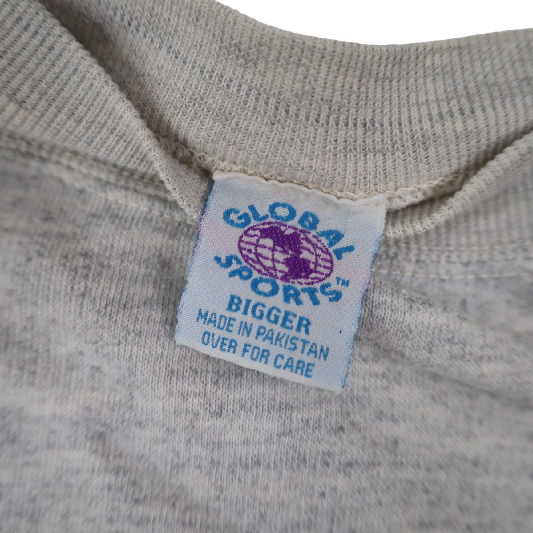 Vintage VINTAGE University of Oregon Ducks Mens Sweatshirt XL Gray Big Graphic Pullover Size US XL / EU 56 / 4 - 7 Thumbnail