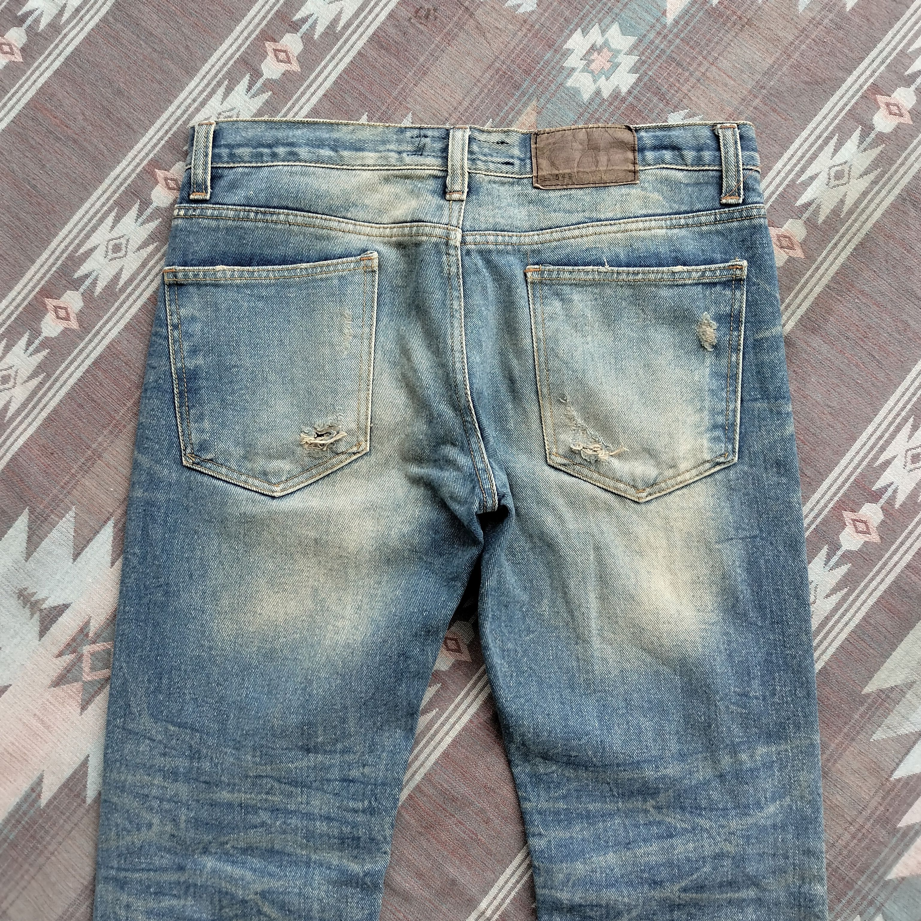 Tornado Mart Example mud wash distressed denim Size US 33 - 8 Thumbnail