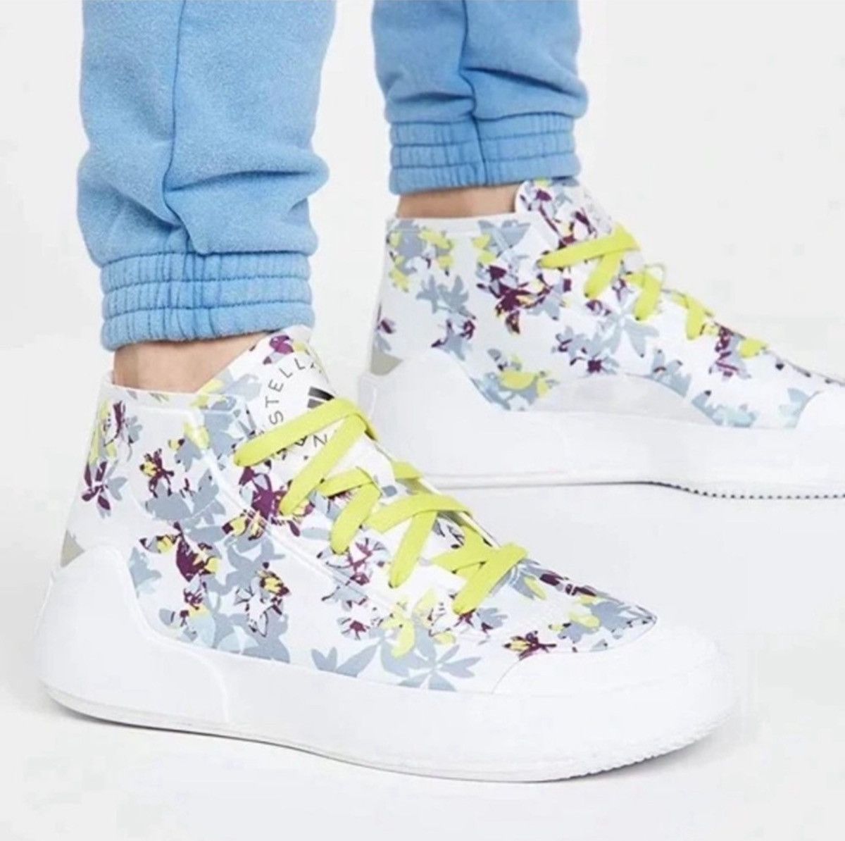 Adidas × Stella McCartney Adidas Stella McCartney Treino Mid-Cut Printed Sneaker 9.5 Size US 9.5 / IT 39.5 - 2 Thumbnail