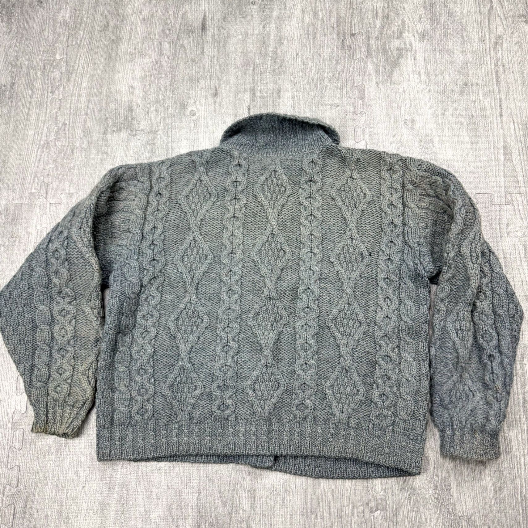 Vintage VINTAGE L.L. BEAN Irish Fisherman Wool Cardigan-Sweater Women SIZE M Blue Cable Knit Size M / US 6-8 / IT 42-44 - 6 Thumbnail