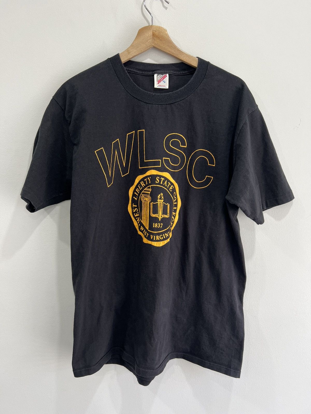 Vintage Vintage West Liberty State College Tee Shirt Wlsc Size US XL / EU 56 / 4 - 1 Thumbnail