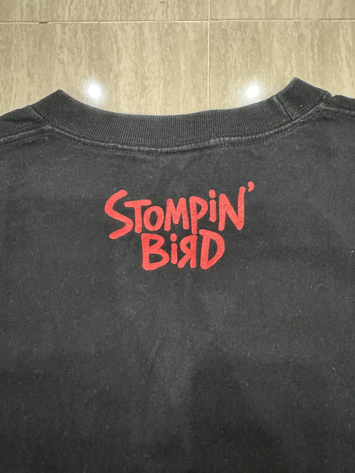 Band Tees Stompin’ Bird, Alive and Kicking black Shirt L size Size US L / EU 52-54 / 3 - 9 Thumbnail