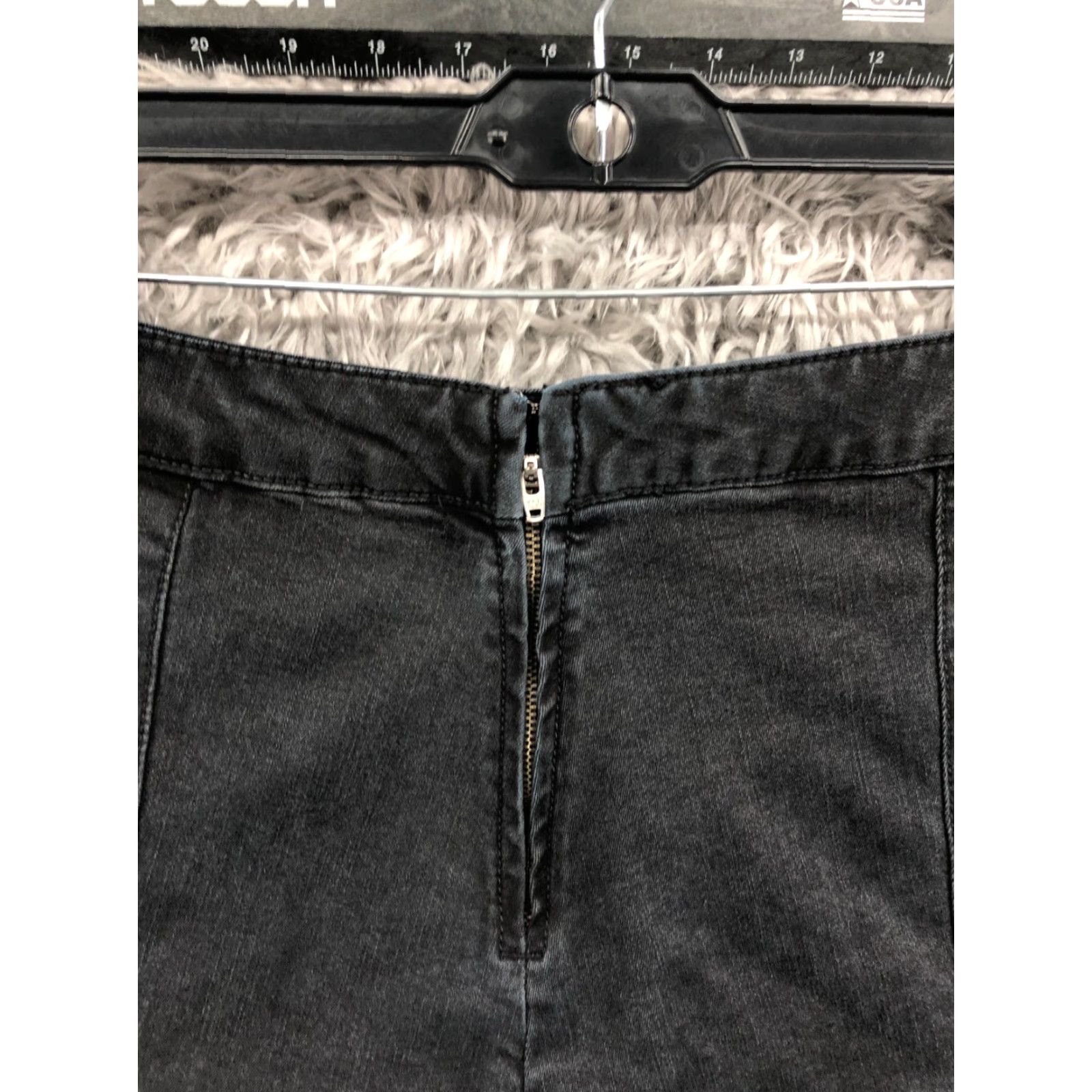 Vintage SO High Rise Tennis Skirt Juniors Size 15 Black Denim Dark Wash Flared Zip Size 36" / US 14 / IT 50 - 6 Thumbnail
