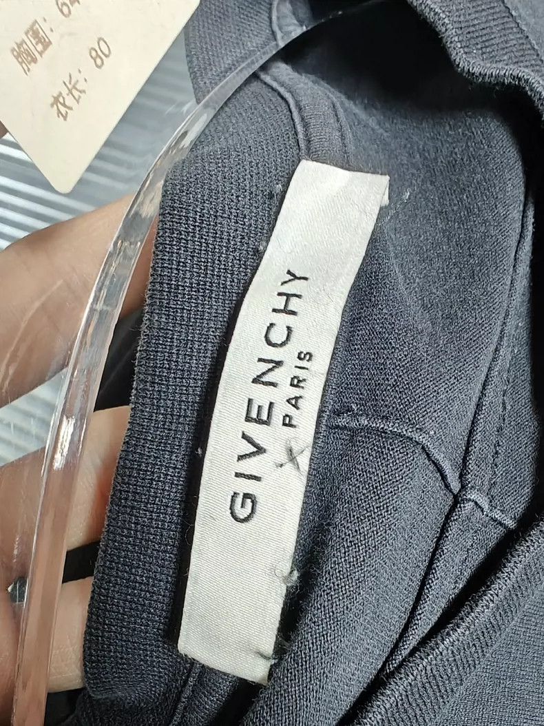 Givenchy Givenchy Shark Short Sleeve Size US S / EU 44-46 / 1 - 4 Thumbnail