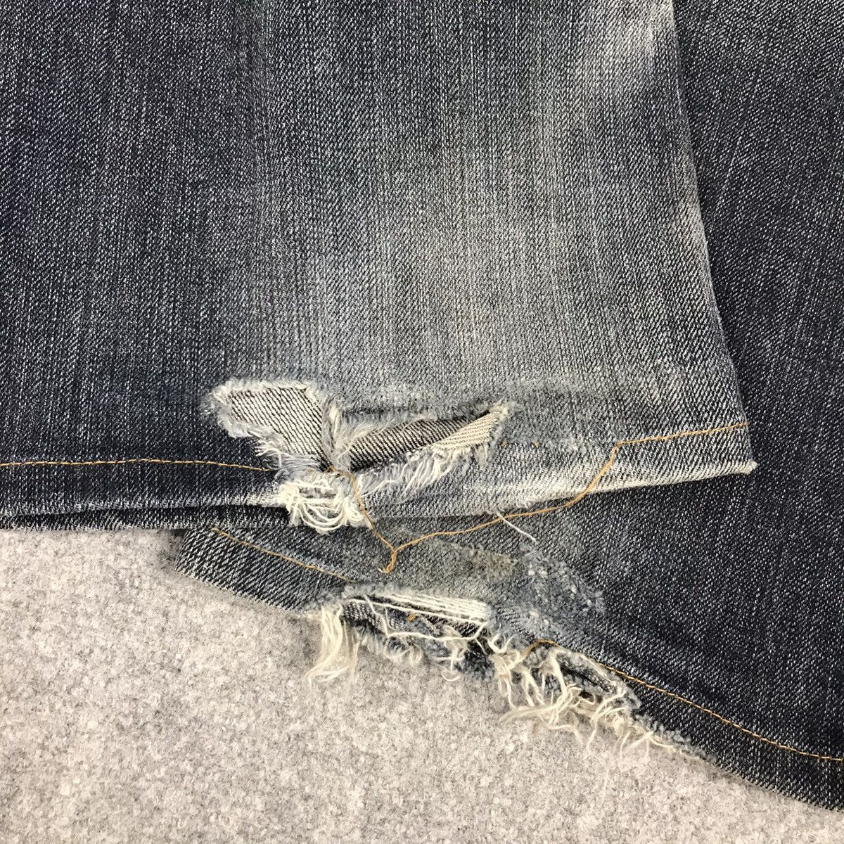 Hysteric Glamour × Japanese Brand FLARE SEMANTICDESIGN DISTRESSED DENIM BOOTCUT PANTS Size US 30 / EU 46 - 12 Thumbnail
