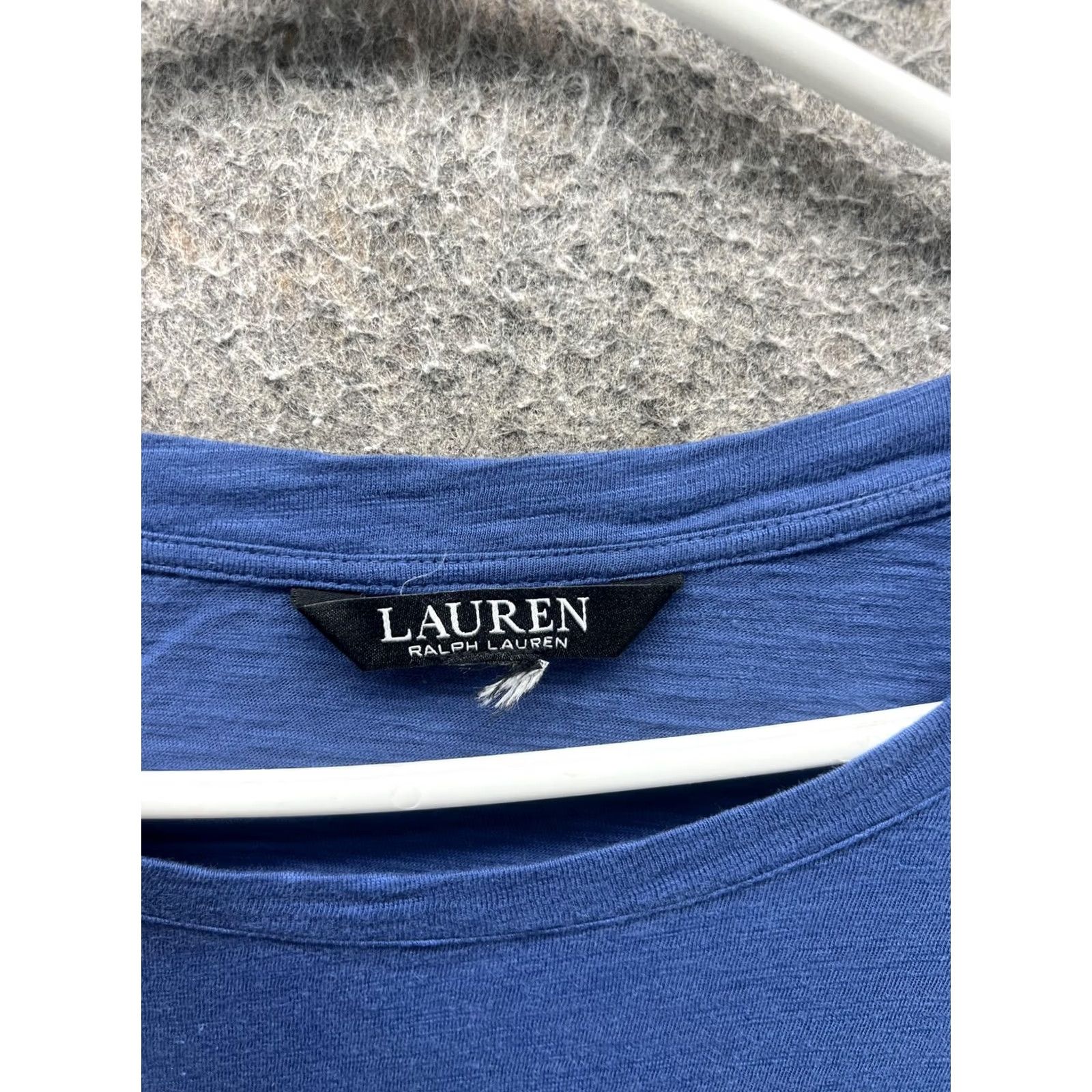 Ralph Lauren VINTAGE? No. Lauren Ralph Lauren Shirt Womens XL Blue Crew Neck Puff 3/4 Sleeve Jersey Top Size XL / US 12-14 / IT 48-50 - 6 Thumbnail