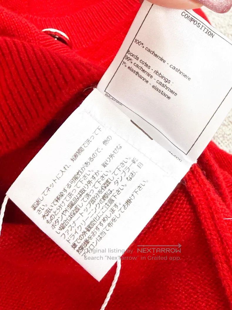 Chanel Chanel V-neck diamond buckle cashmere long-sleeved knitted Size XS / US 0-2 / IT 36-38 - 8 Thumbnail