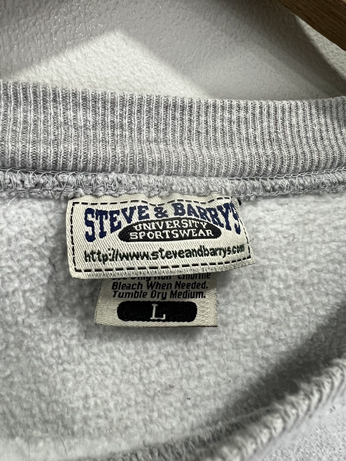 Vintage Vintage Michigan Spellout Sweater Sweatshirt Size US L / EU 52-54 / 3 - 4 Thumbnail