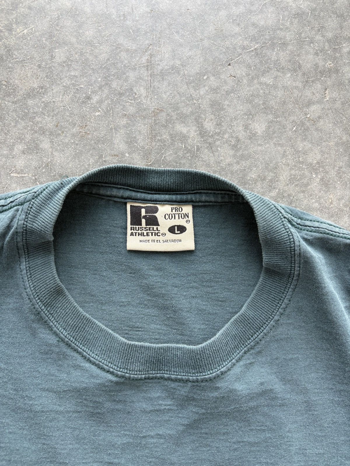 Russell Athletic Vintage Y2K Russell Pro Cotton Pocket Tee Turquoise Size US XL / EU 56 / 4 - 4 Thumbnail