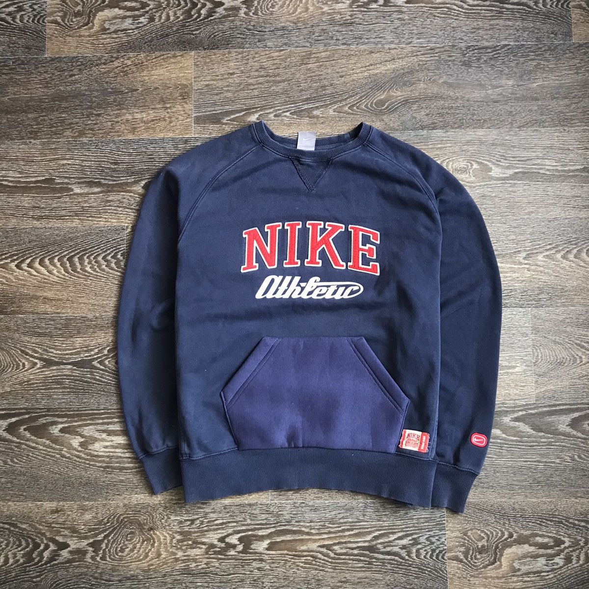 Nike × Nike ACG × Vintage Vintage Nike USA 🇺🇸 Sweatshirt Big Logo Y2K Size M/L Size US L / EU 52-54 / 3 - 1 Thumbnail
