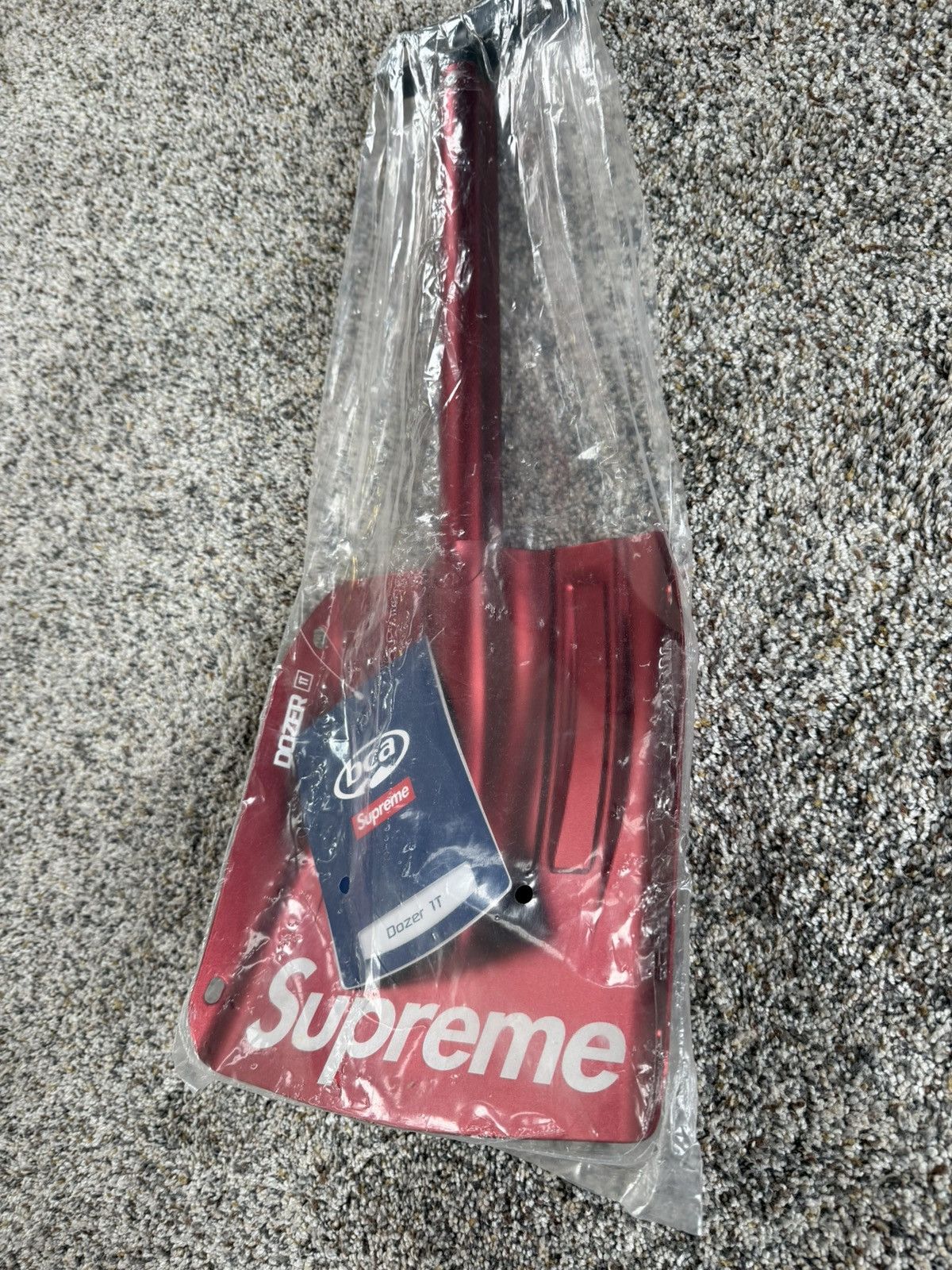 Supreme Supreme Backcountry Access Snow Shovel Red FW22 Size ONE SIZE - 3 Thumbnail