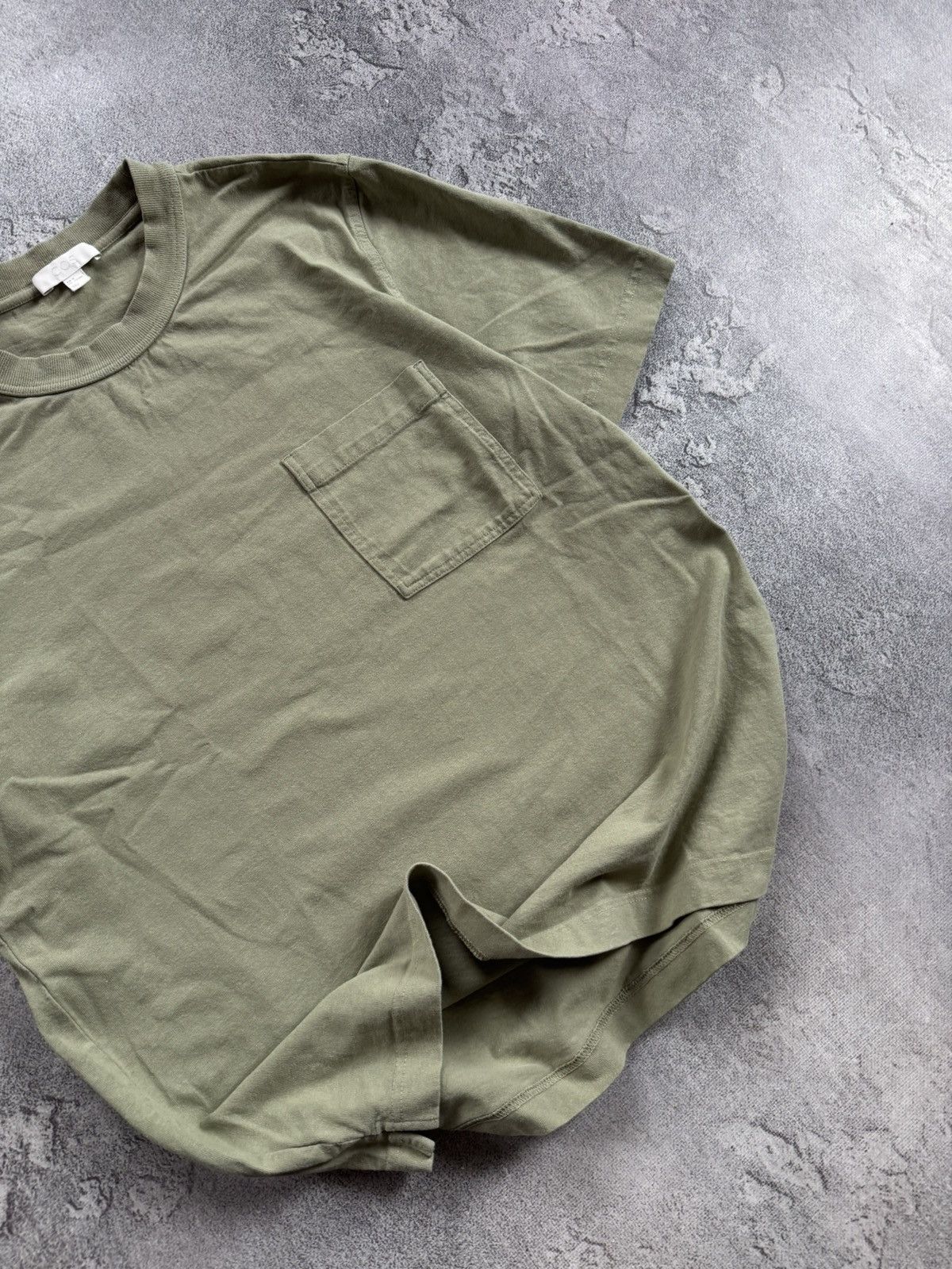 Cos COS M/size Basic casual tee tshirt Size US M / EU 48-50 / 2 - 3 Thumbnail