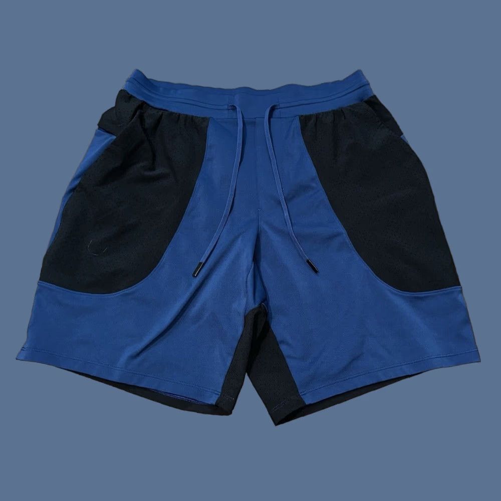 Lululemon Lululemon Men's Athletic Shorts Onyx Blue Black M7A95S 8” Inseam Medium Regular Fit Breathable Drawstring Elastic Waist Cross Training Size US 31 - 1 Thumbnail