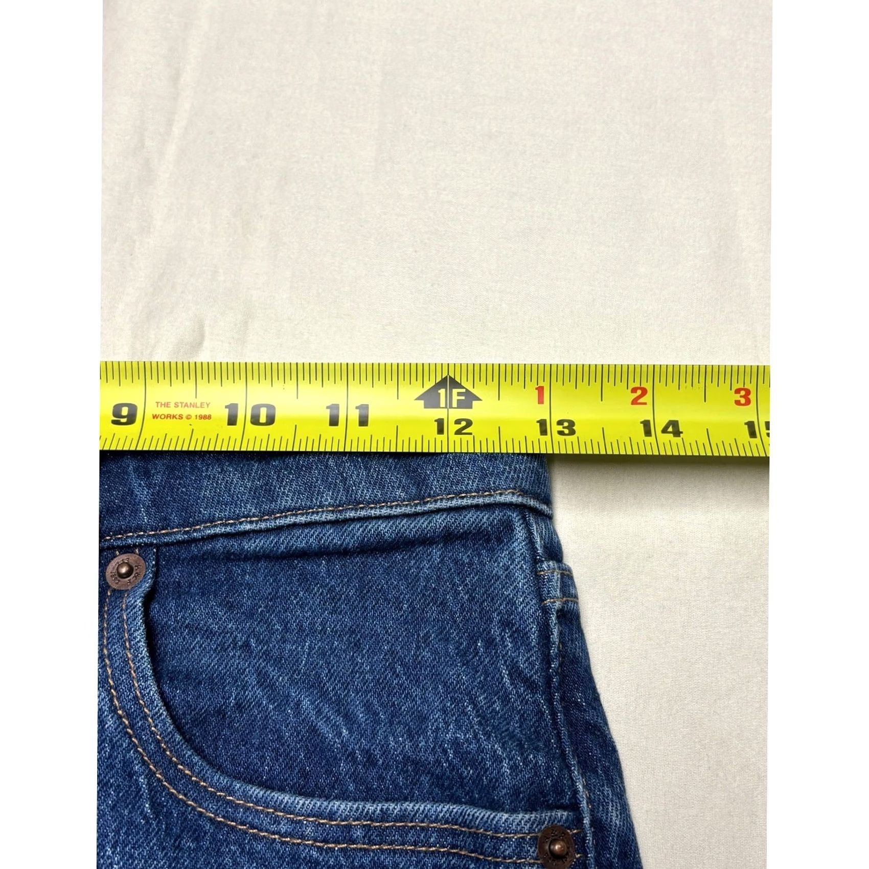 Abercrombie & Fitch Abercrombie & Fitch Curve Love Vintage Flare High Rise Jeans Womens 25 29 Blue Denim 5-Pocket Distressed Stretch Zipper Button Size ONE SIZE - 6 Thumbnail