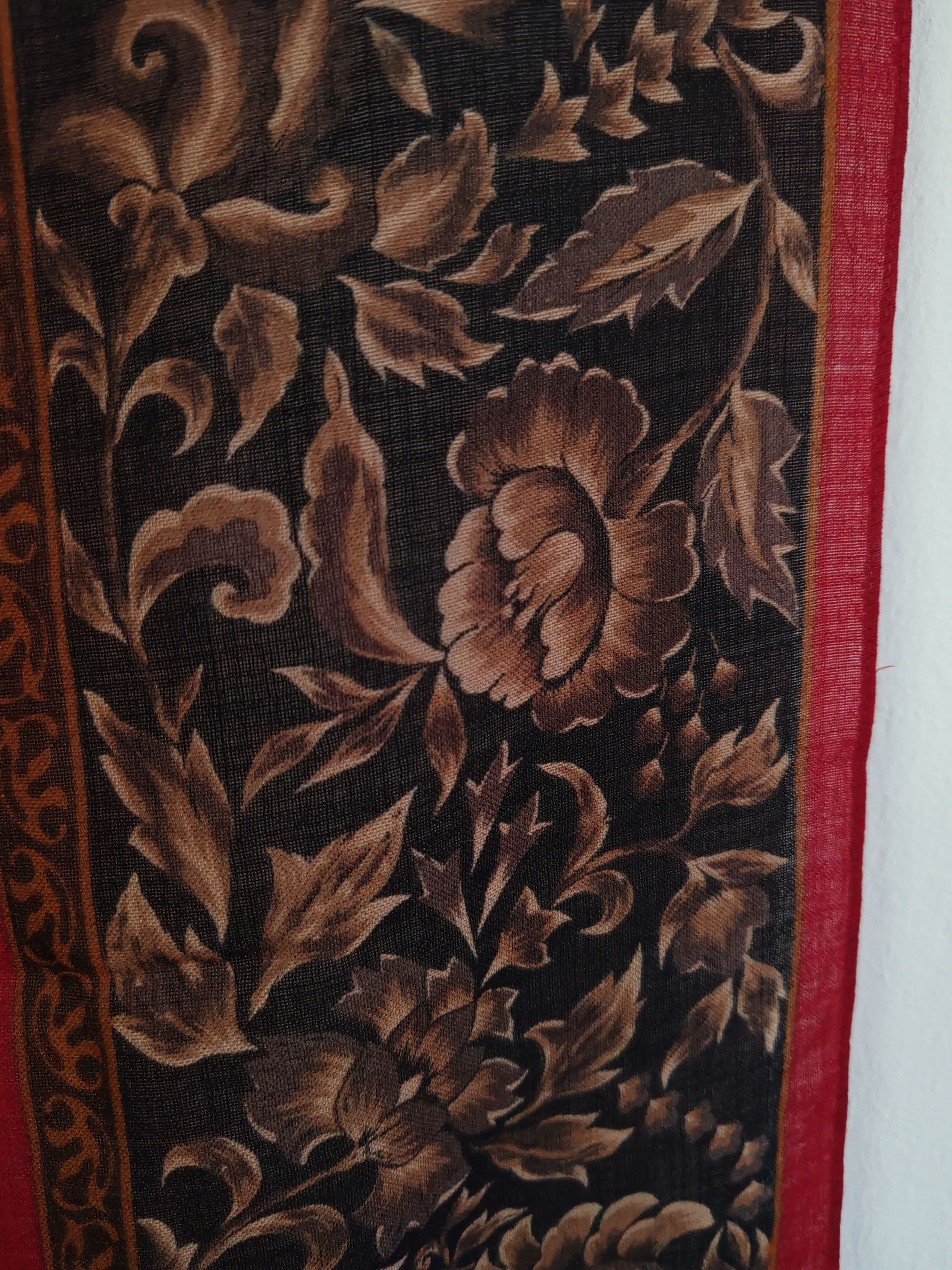 Valentino Vintage Wool Scarf Valentino Garavani Floral Filigree 38" Size ONE SIZE - 8 Thumbnail